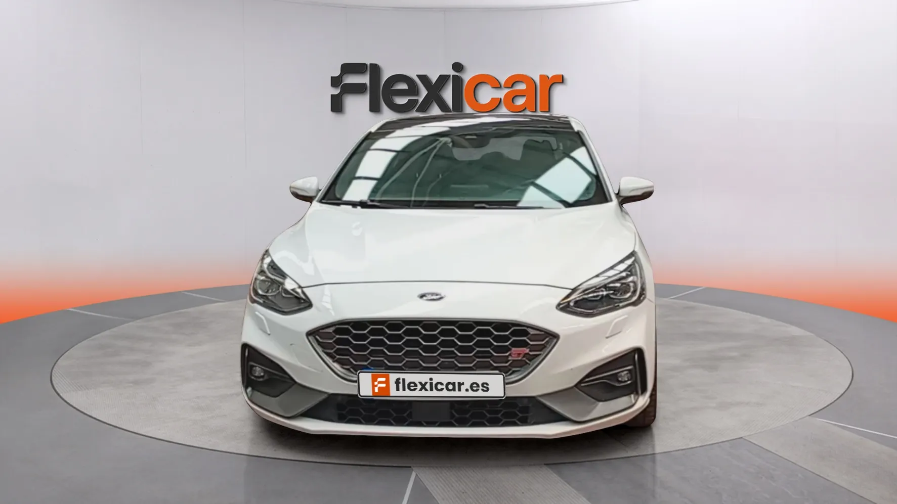 Ford Focus 2.3 EcoBoost ST 3 - foto 2