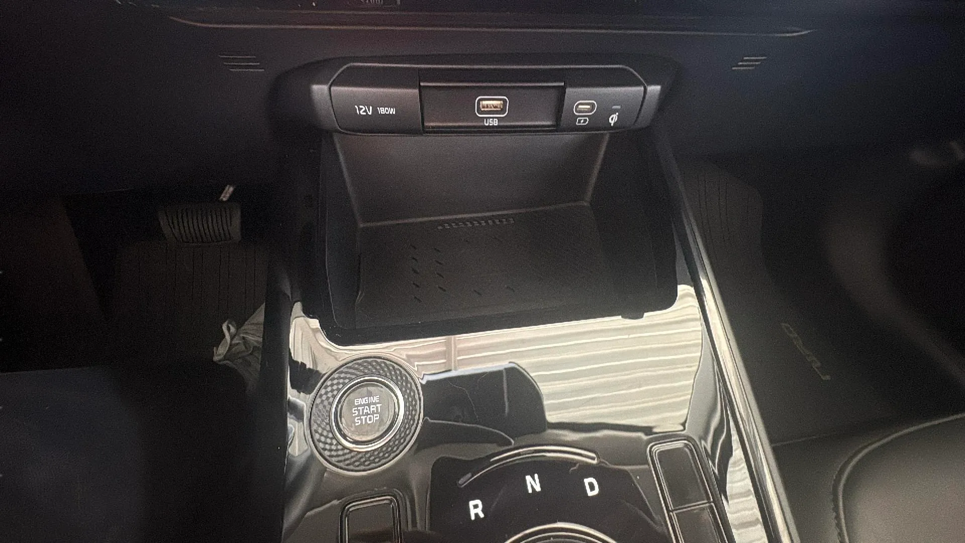 Kia Niro 1.6 GDi HEV Drive - foto 24