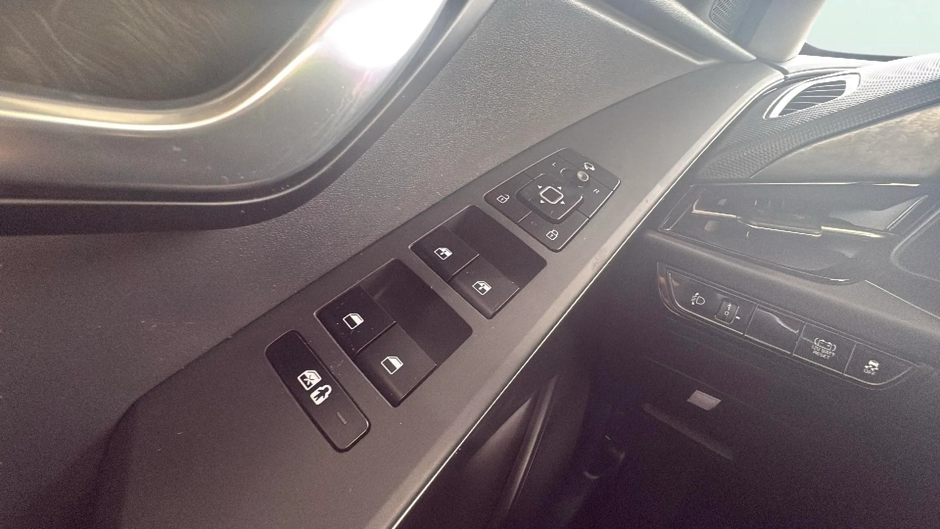Kia Niro 1.6 GDi HEV Drive - foto 19