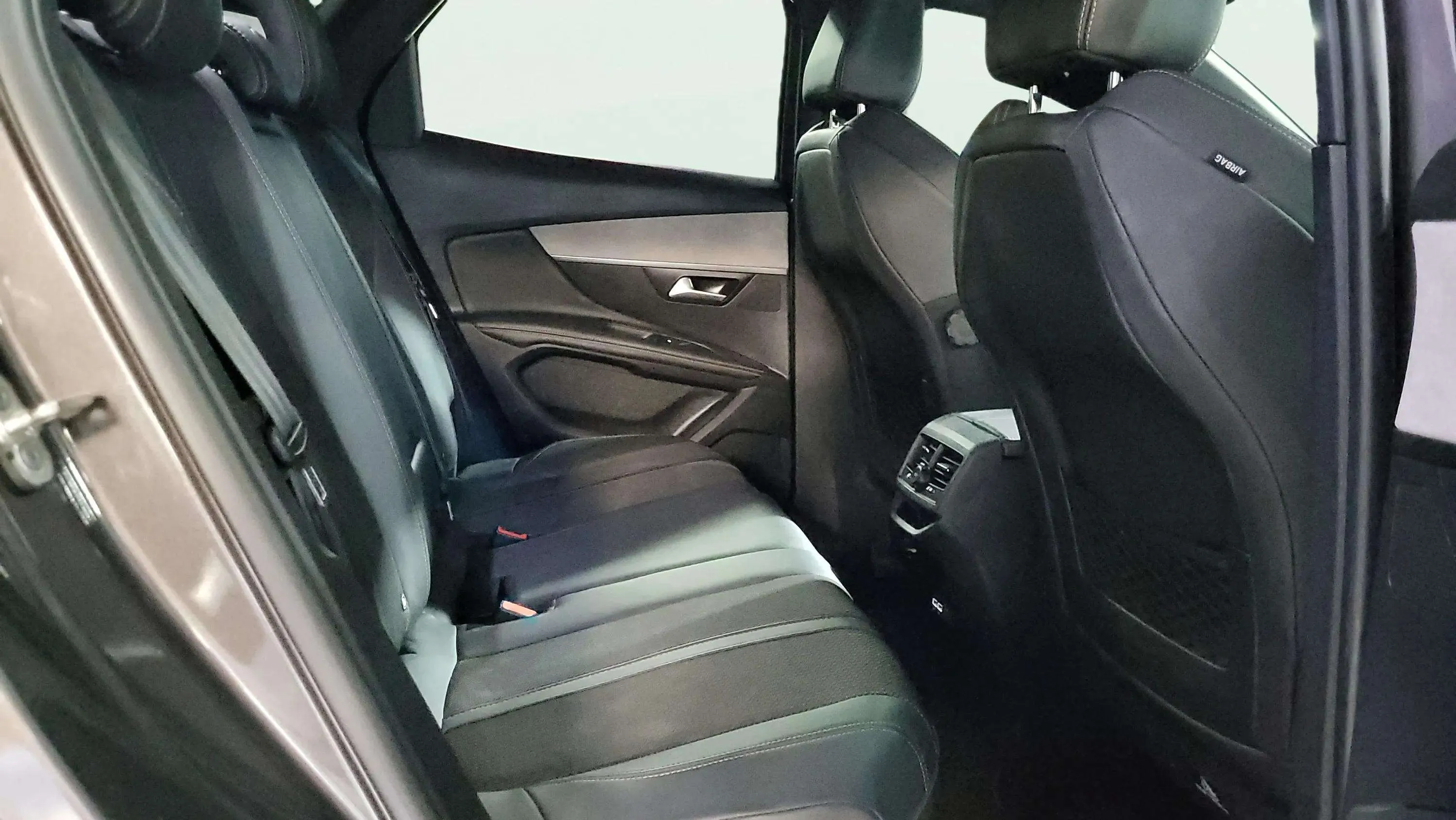 Peugeot 3008 1.5 BlueHDi GT EAT8 - foto 7