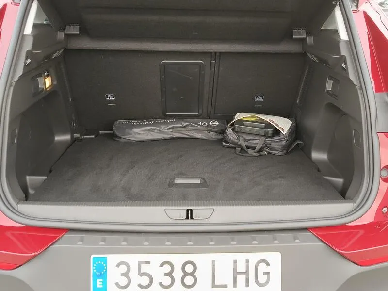 Opel Grandland 1.2 Turbo Ultimate - foto 37