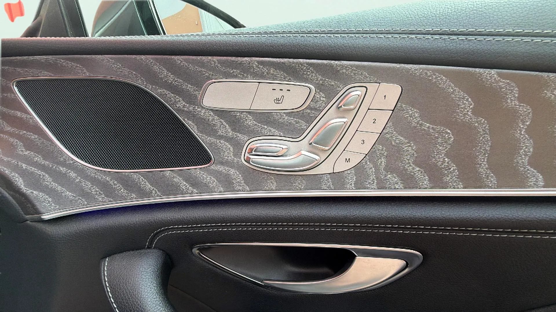 Mercedes-Benz CLS 350 d 4MATIC - foto 17