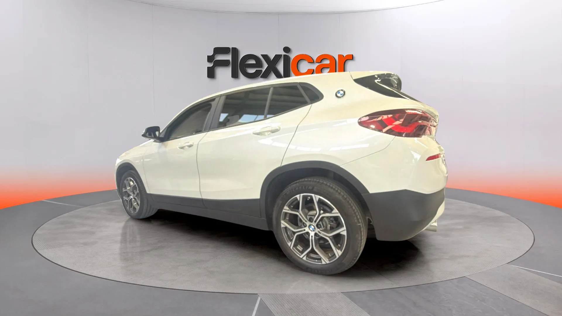 BMW X2 sDrive18i - foto 4