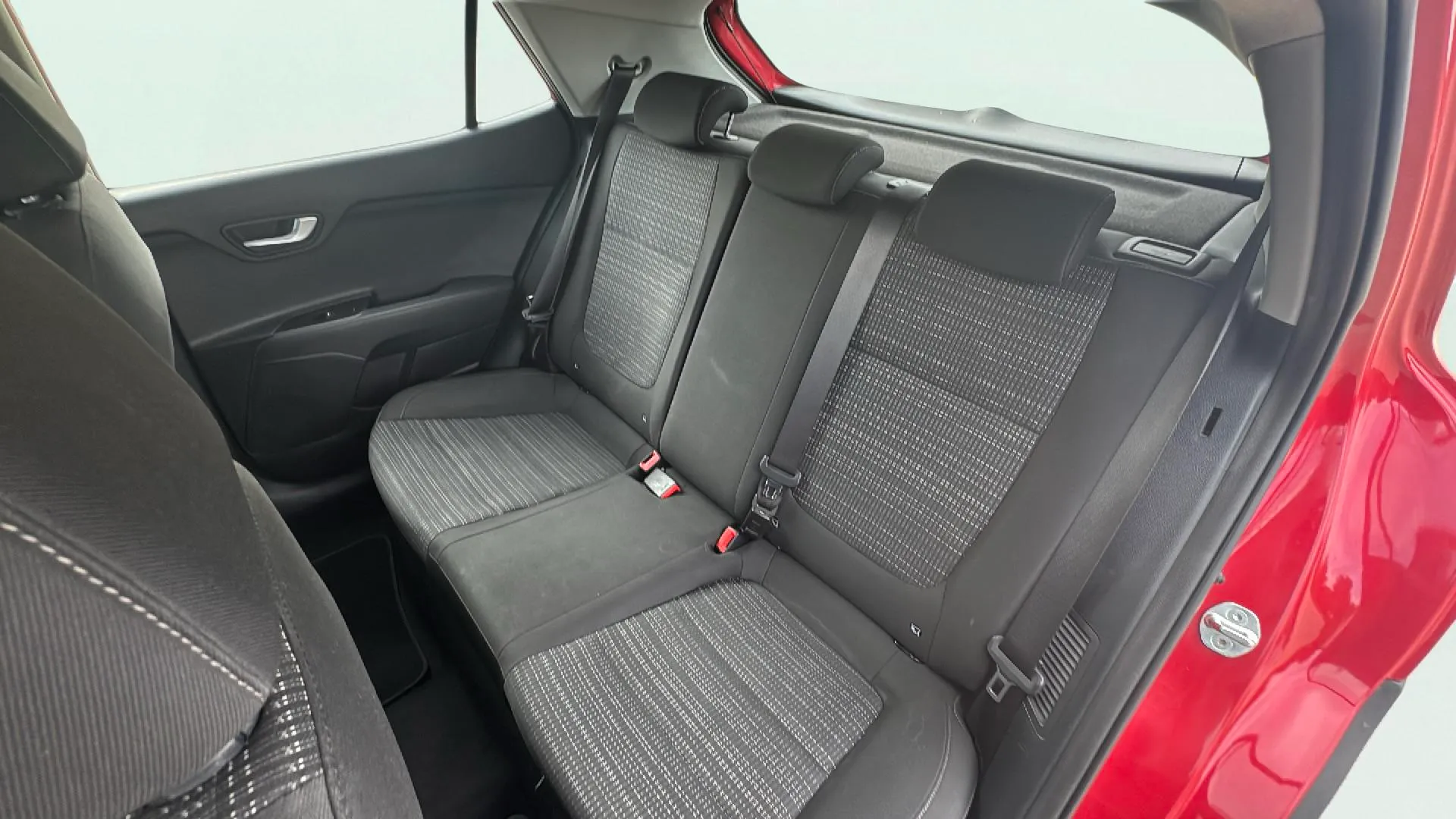 Kia Stonic 1.0 T-GDi MHEV Drive - foto 22