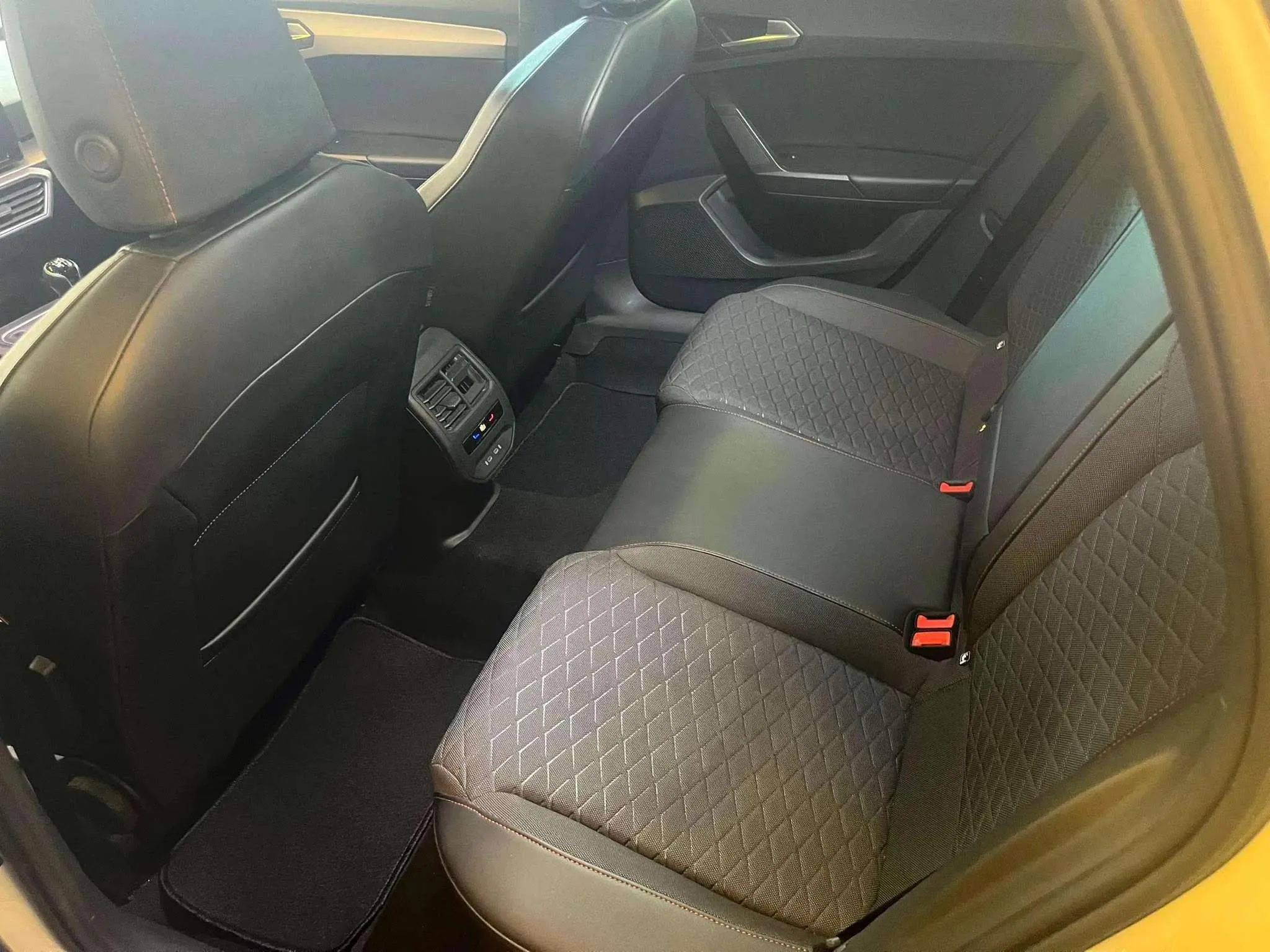 SEAT León 1.0 TSI FR 25 Aniversario - foto 7