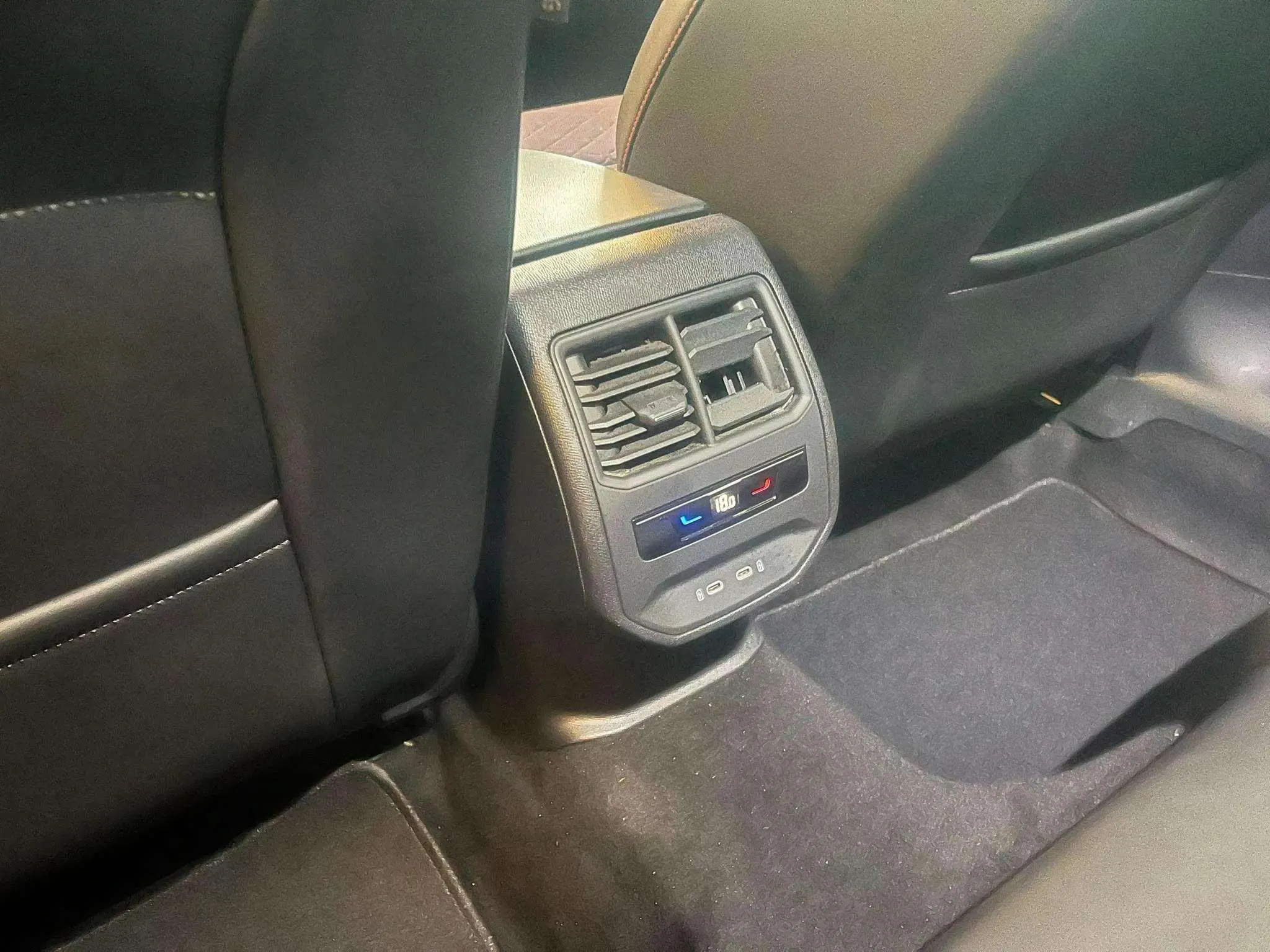 SEAT León 1.0 TSI FR 25 Aniversario - foto 9