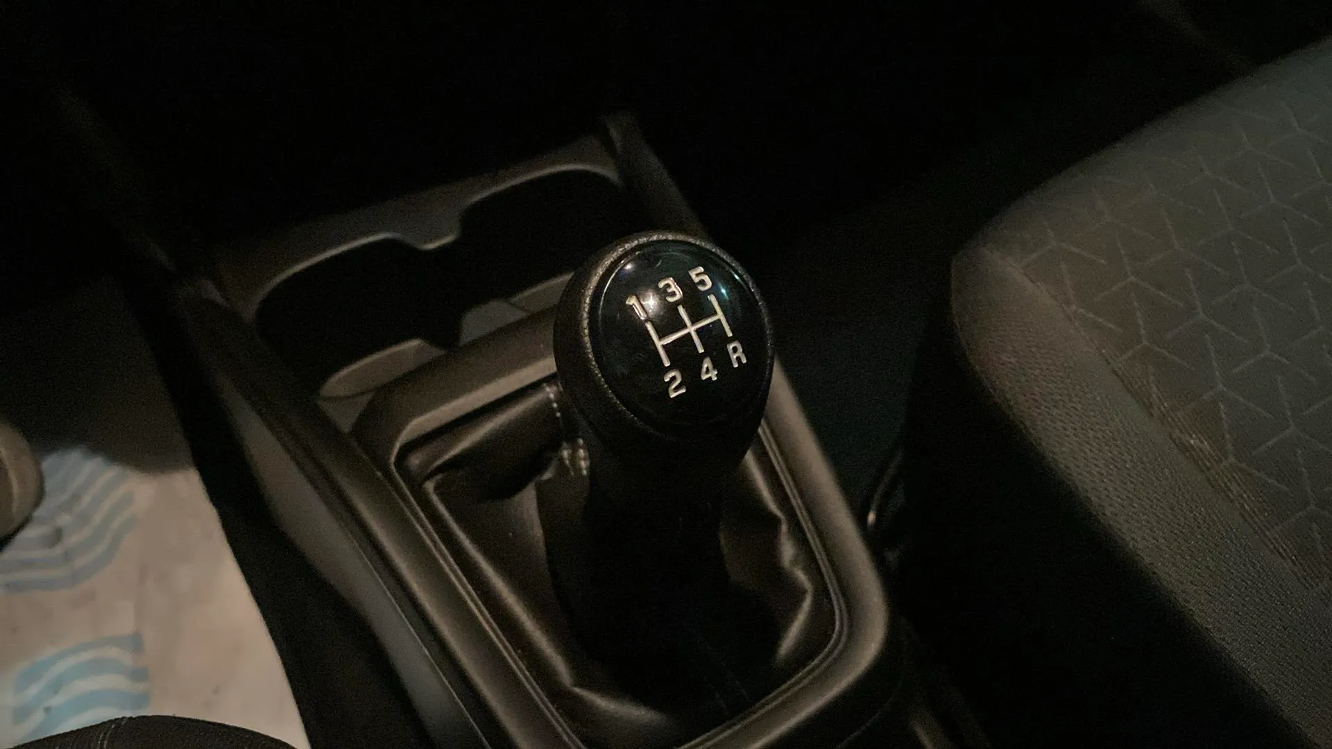 Suzuki Swift 1.2 S2 Mild Hybrid 4WD - foto 24