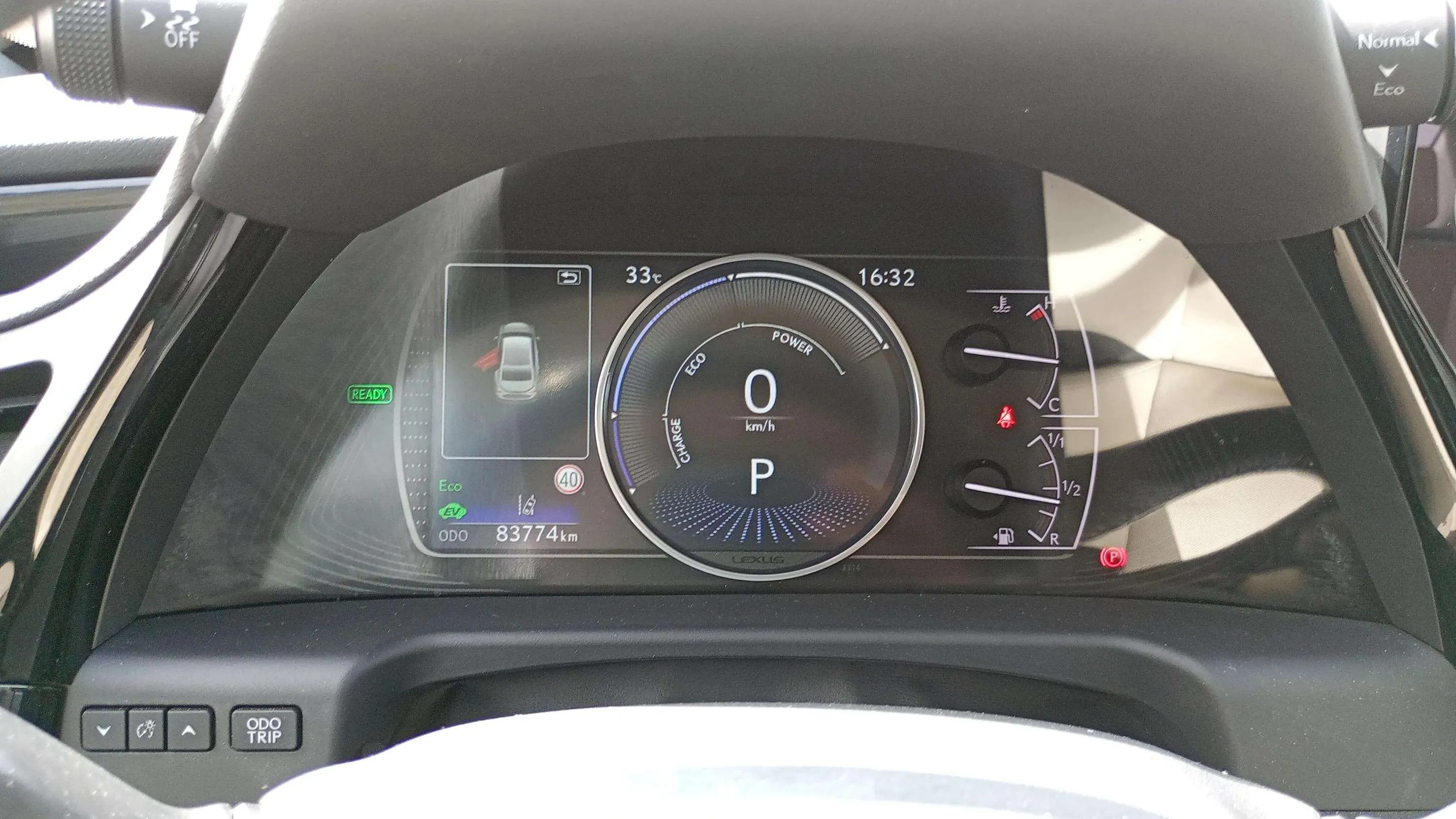 Lexus ES 2.5 300h Premium - foto 12