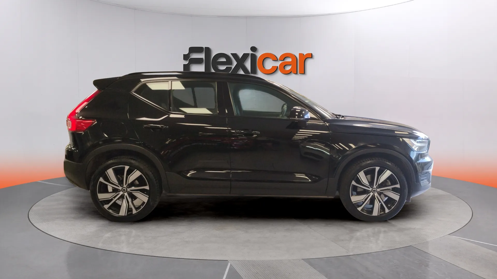 Volvo XC40 1.5 T4 Twin Recharge R-Design - foto 3