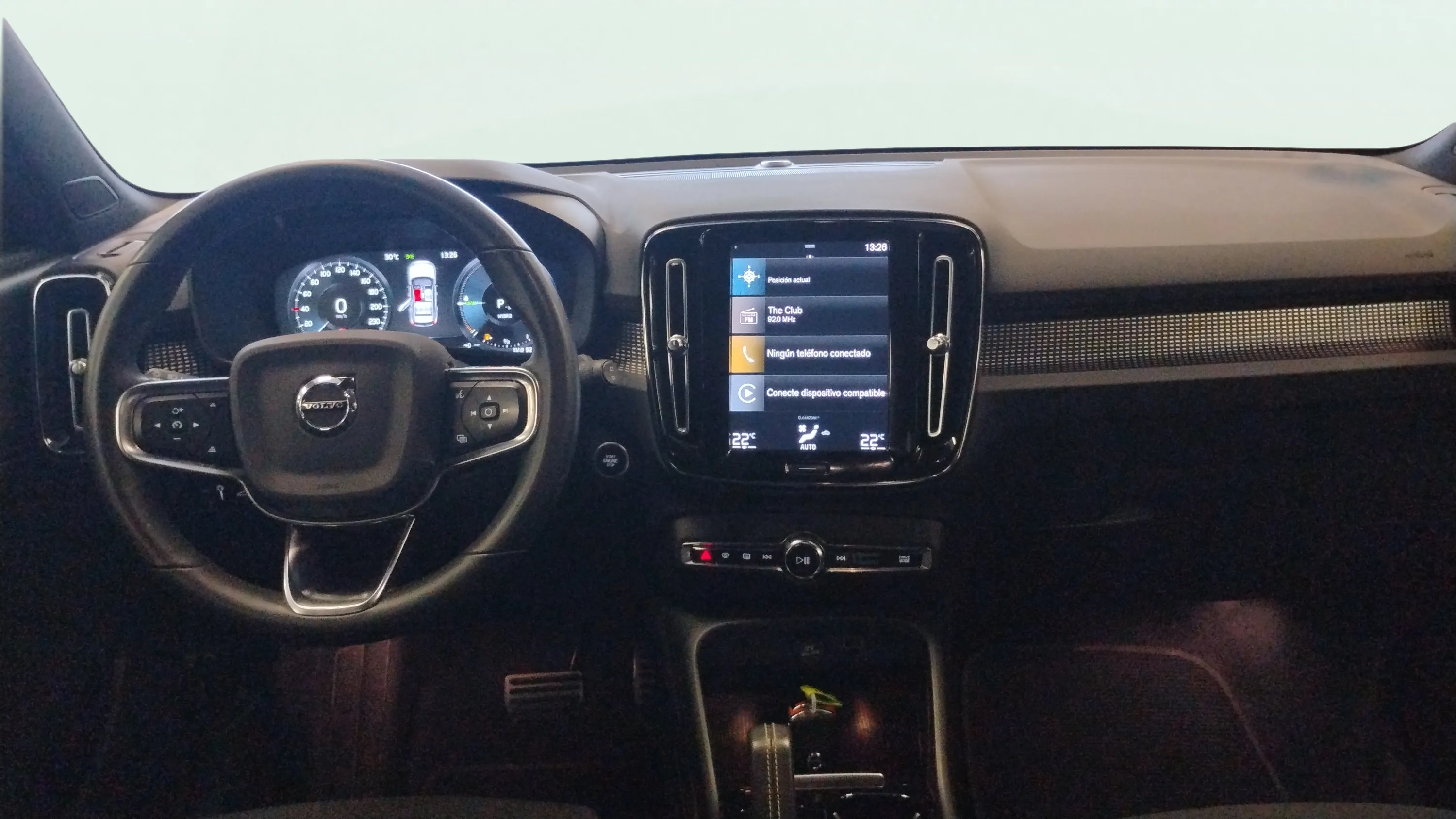 Volvo XC40 1.5 T4 Twin Recharge R-Design - foto 12