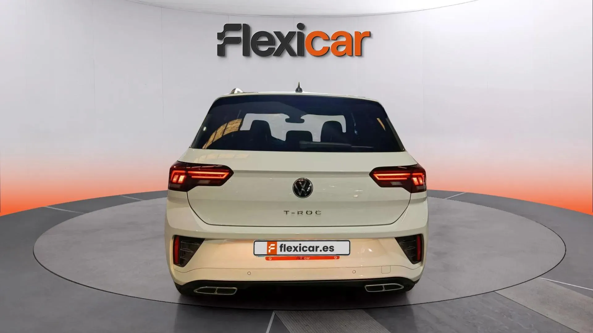 Volkswagen T-Roc R-Line 1.5 TSI DSG - foto 4