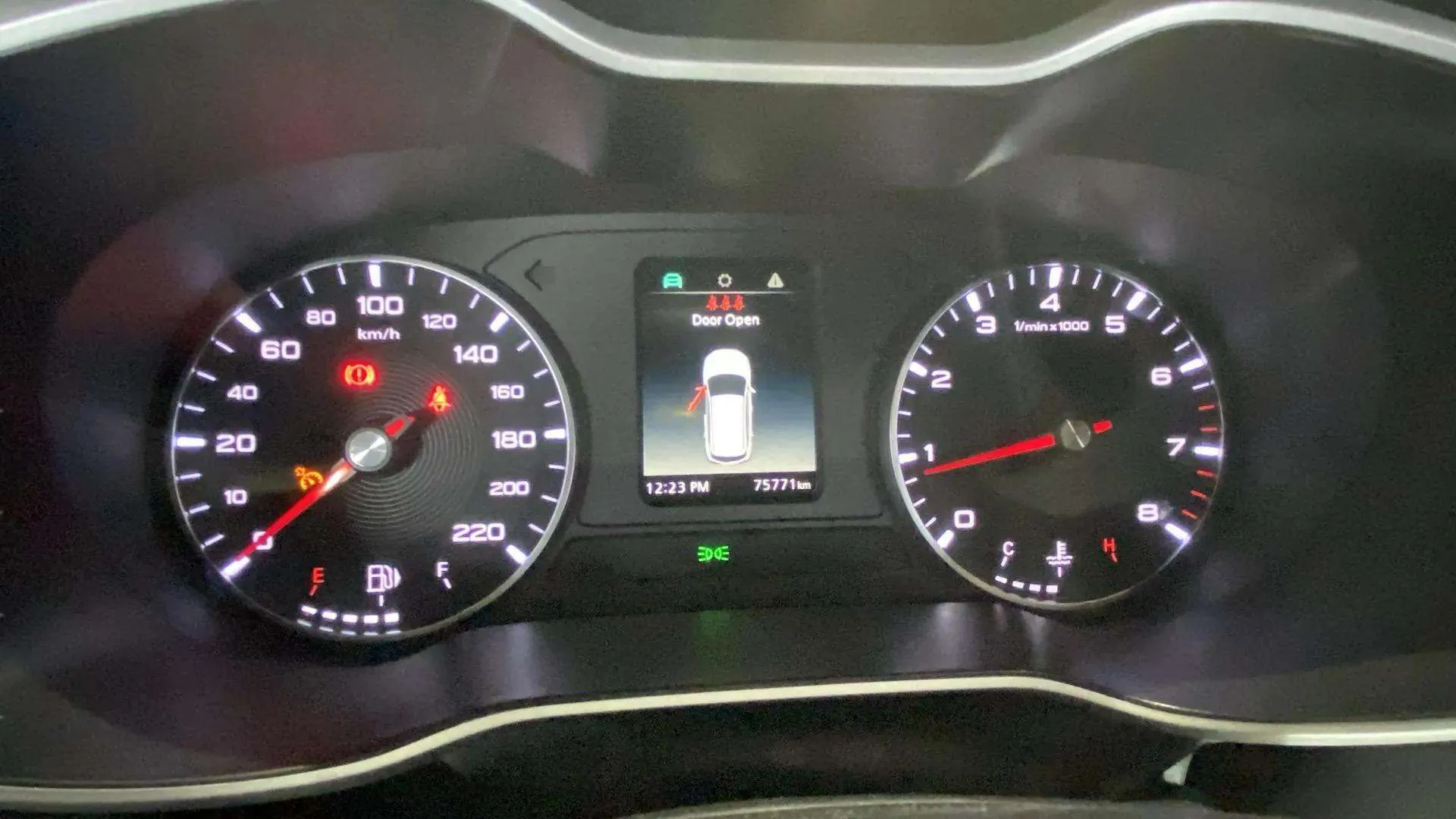 MG ZS 1.5 Comfort - foto 15