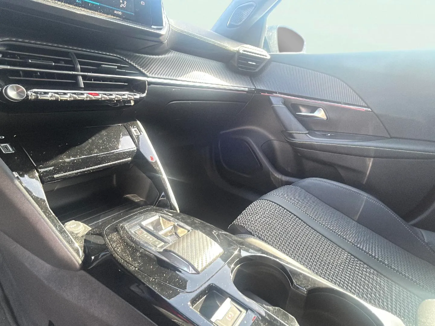 Peugeot 2008 Eléctrico GT 136 - foto 13