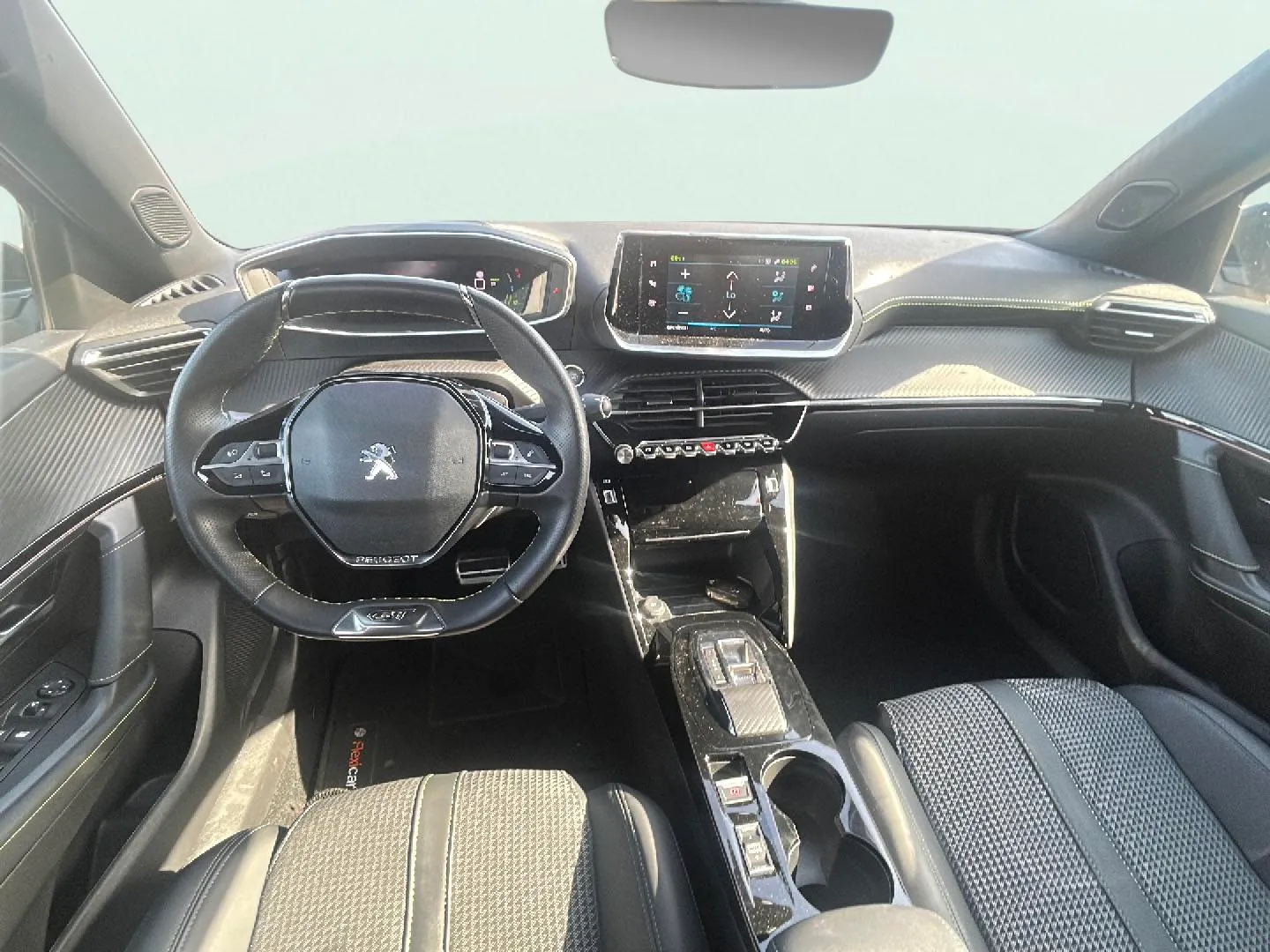 Peugeot 2008 Eléctrico GT 136 - foto 17