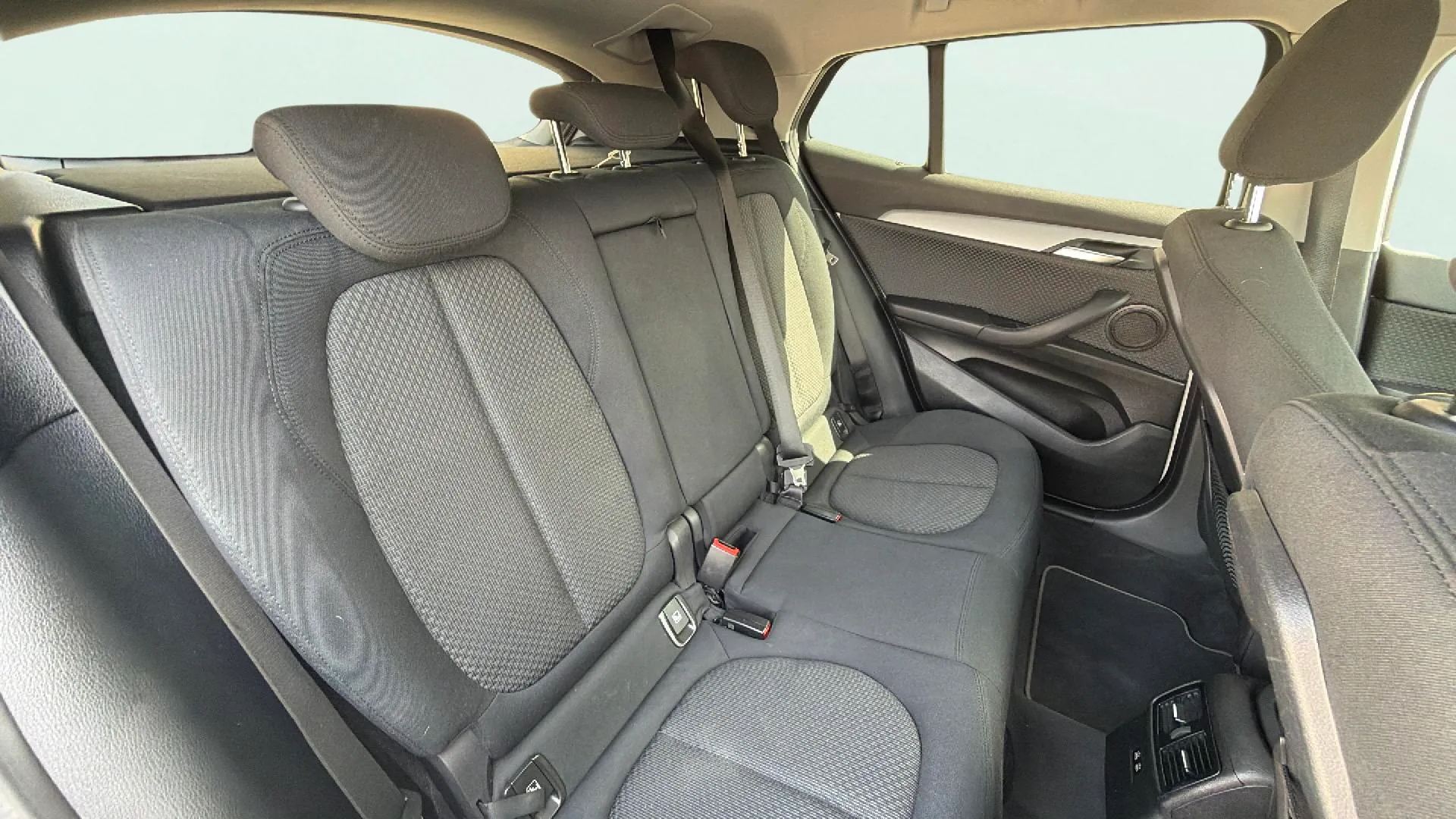 BMW X2 sDrive18i - foto 10