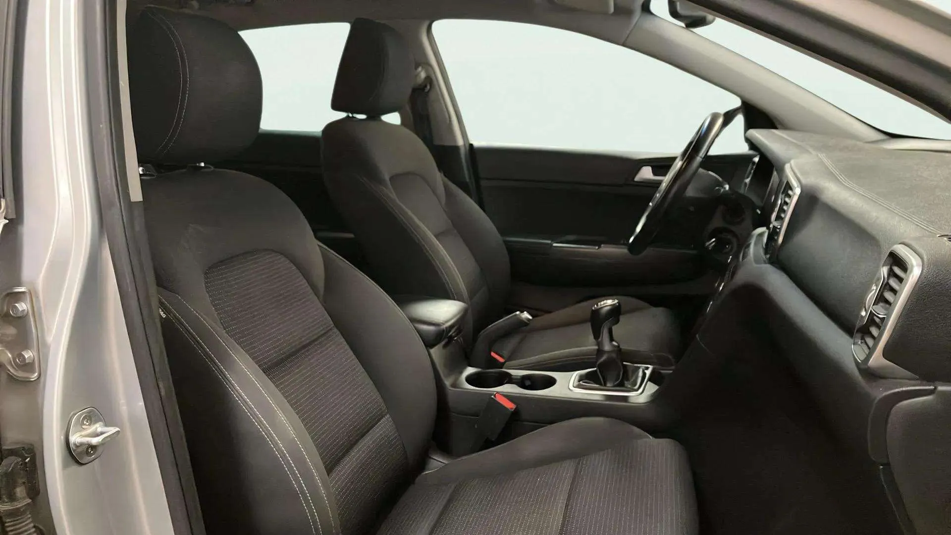 Kia Sportage 1.7 CRDi VGT Emotion 4x2 - foto 14