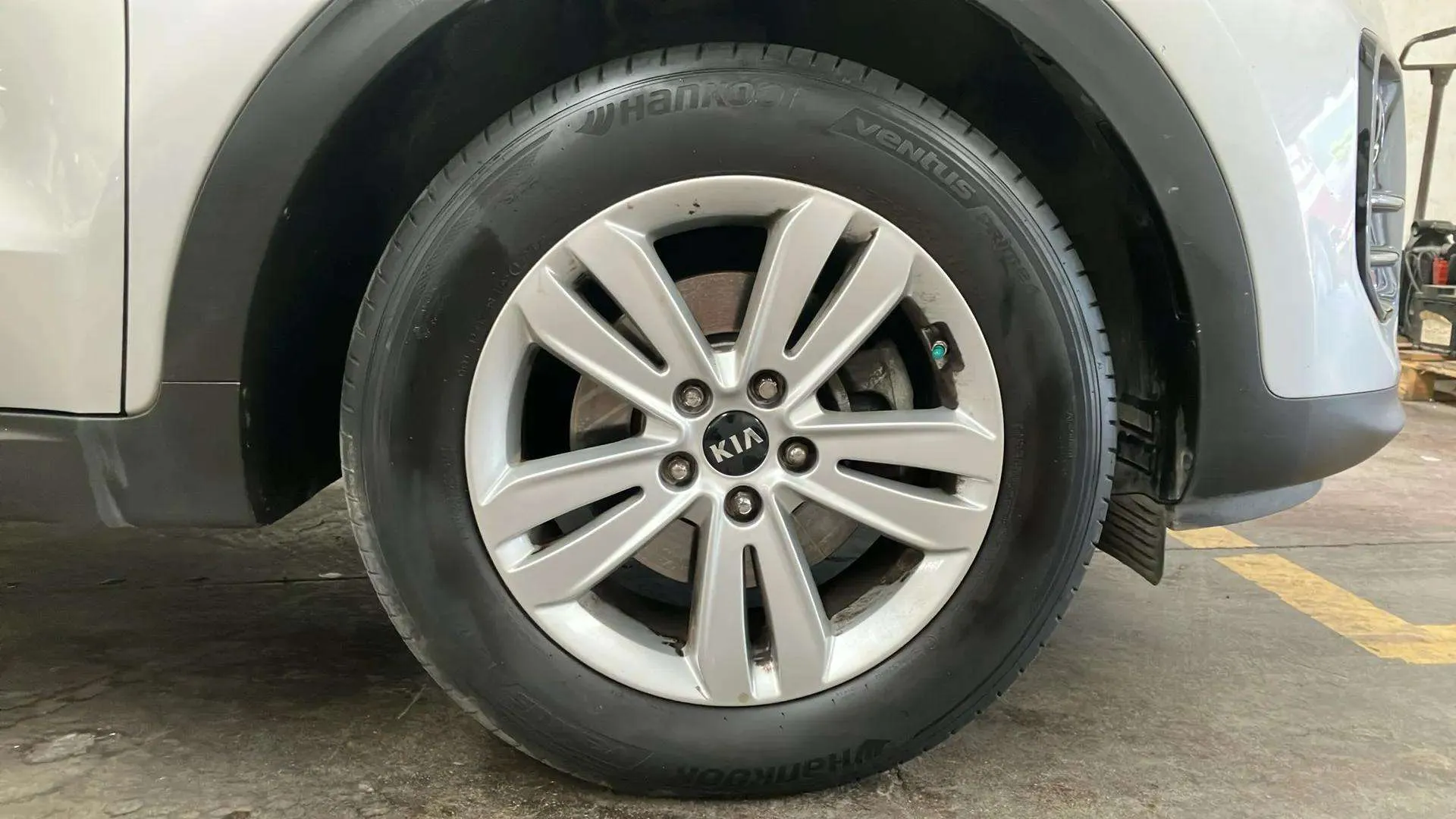 Kia Sportage 1.7 CRDi VGT Emotion 4x2 - foto 22