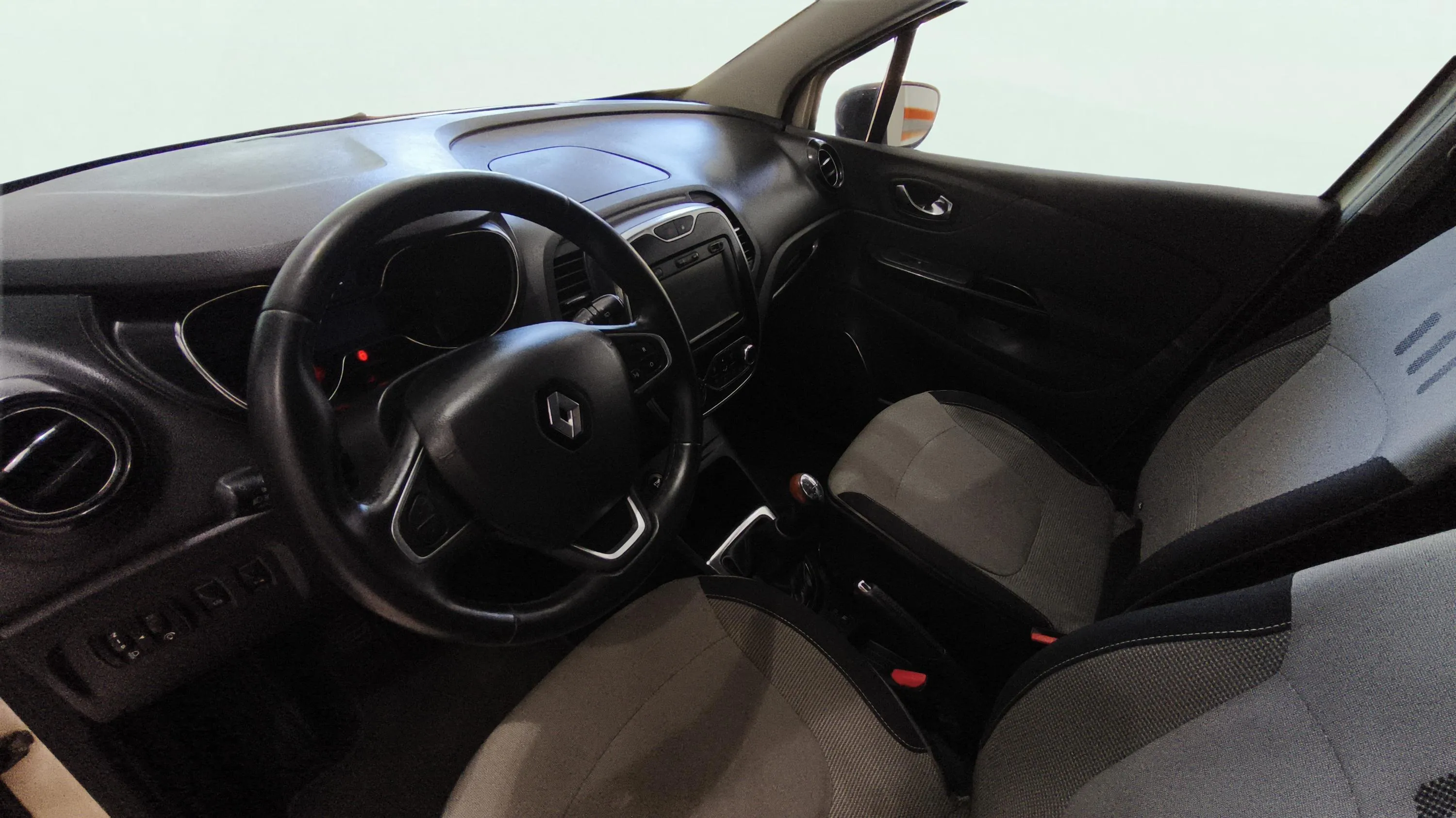 Renault Captur Intens Energy dCi eco2 - foto 6
