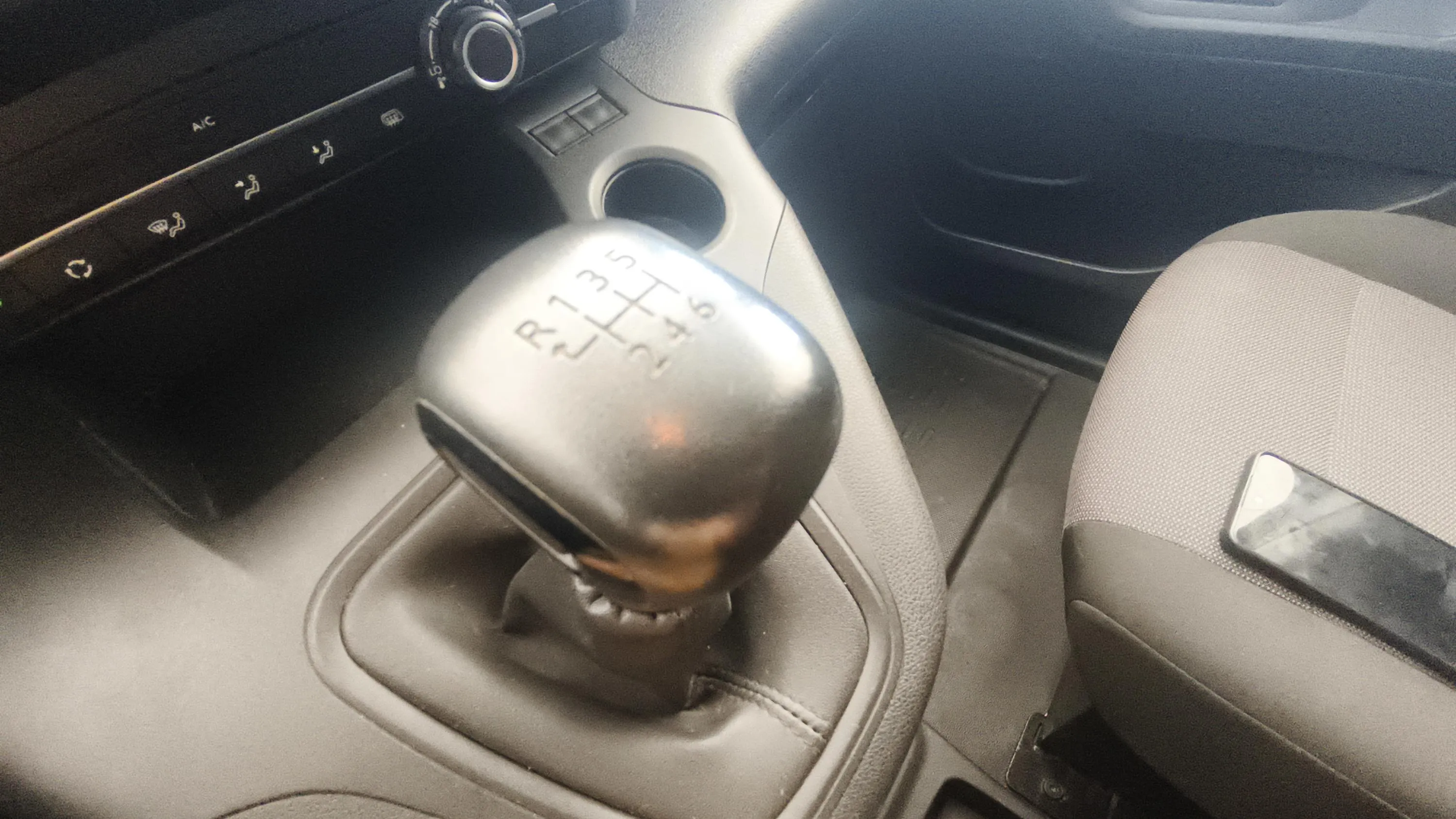 Peugeot Partner 1.5d - foto 13