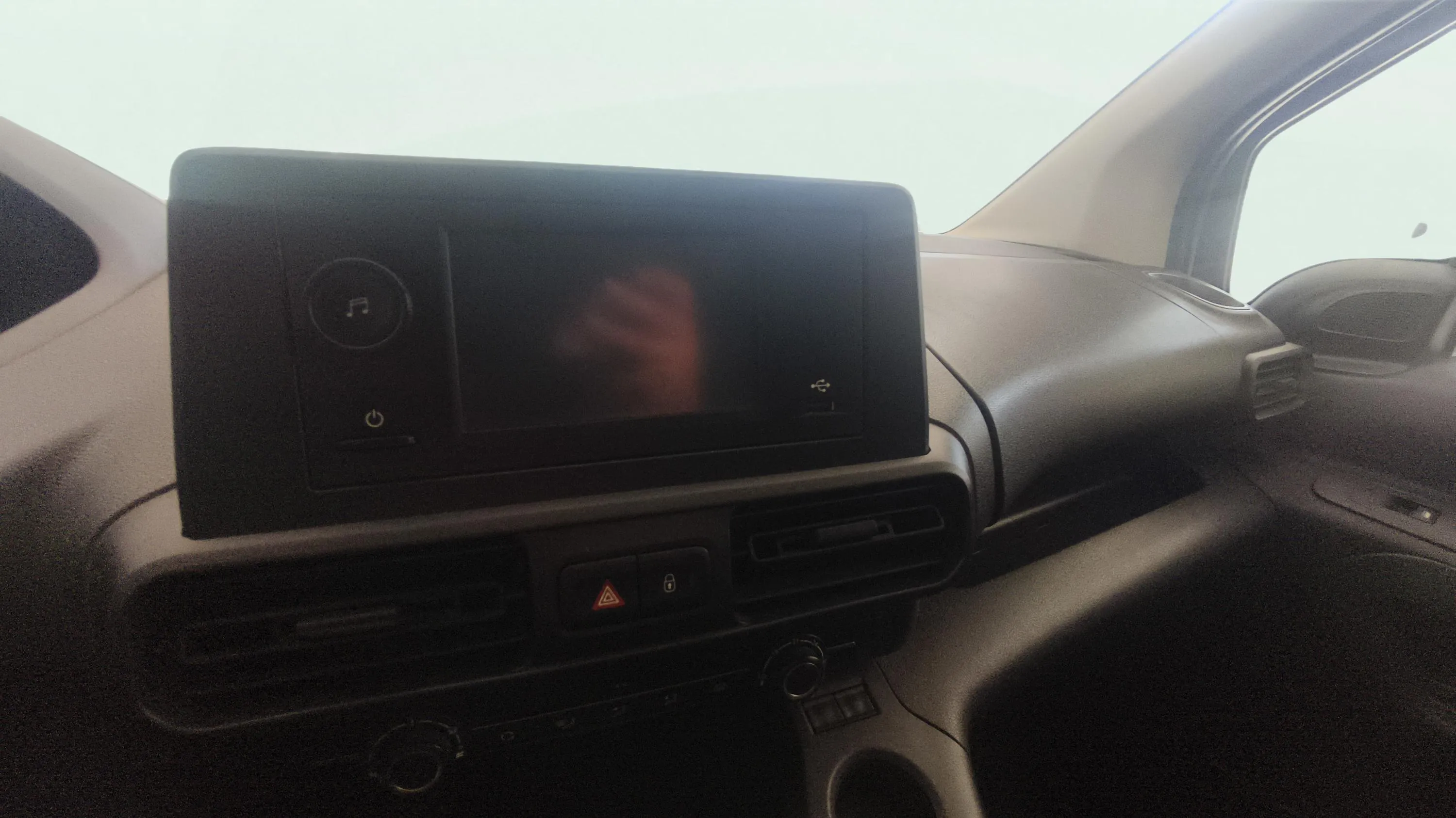 Peugeot Partner 1.5d - foto 11