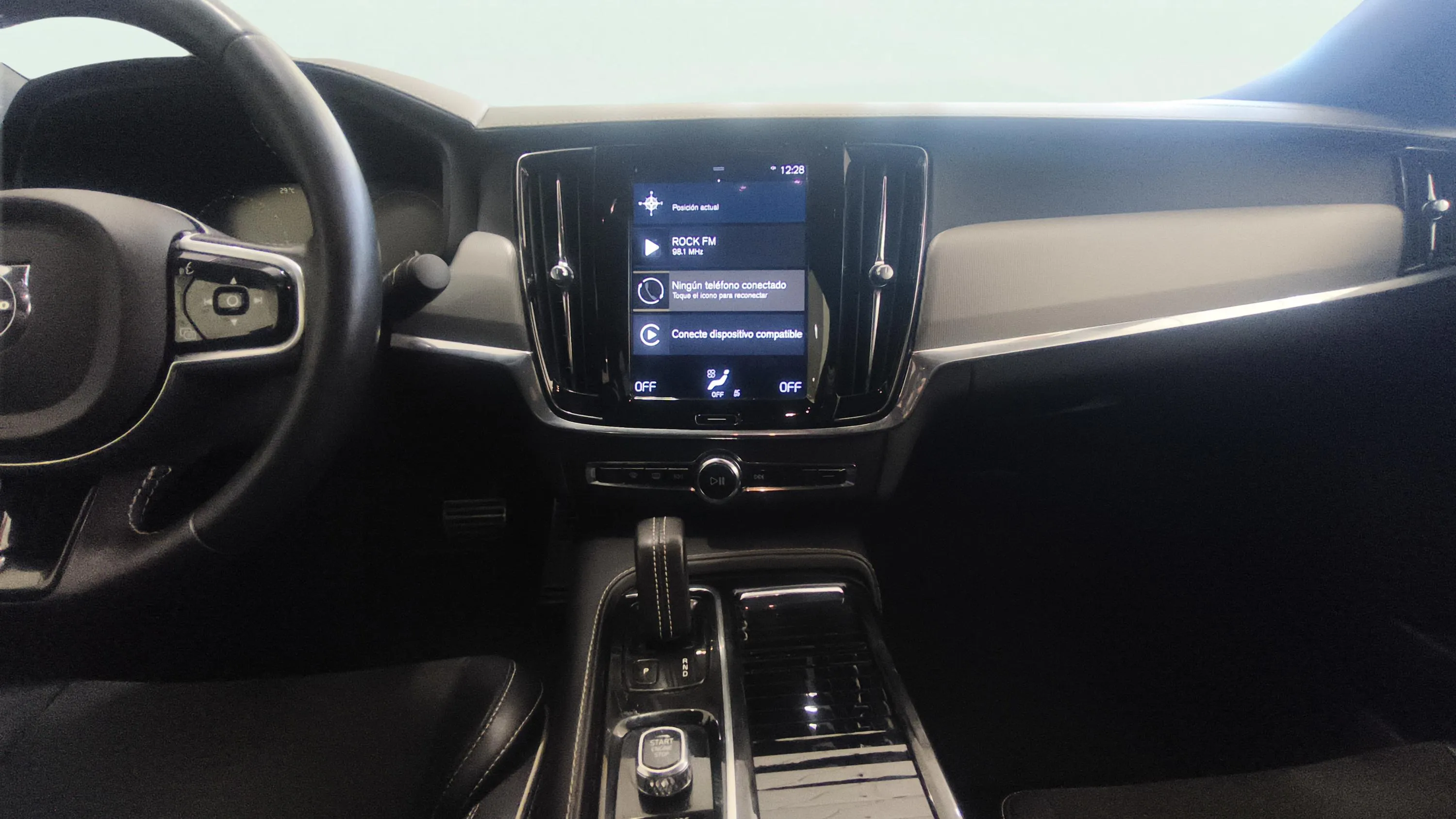 Volvo S90 2.0 T8 Twin AWD Business Plus - foto 11