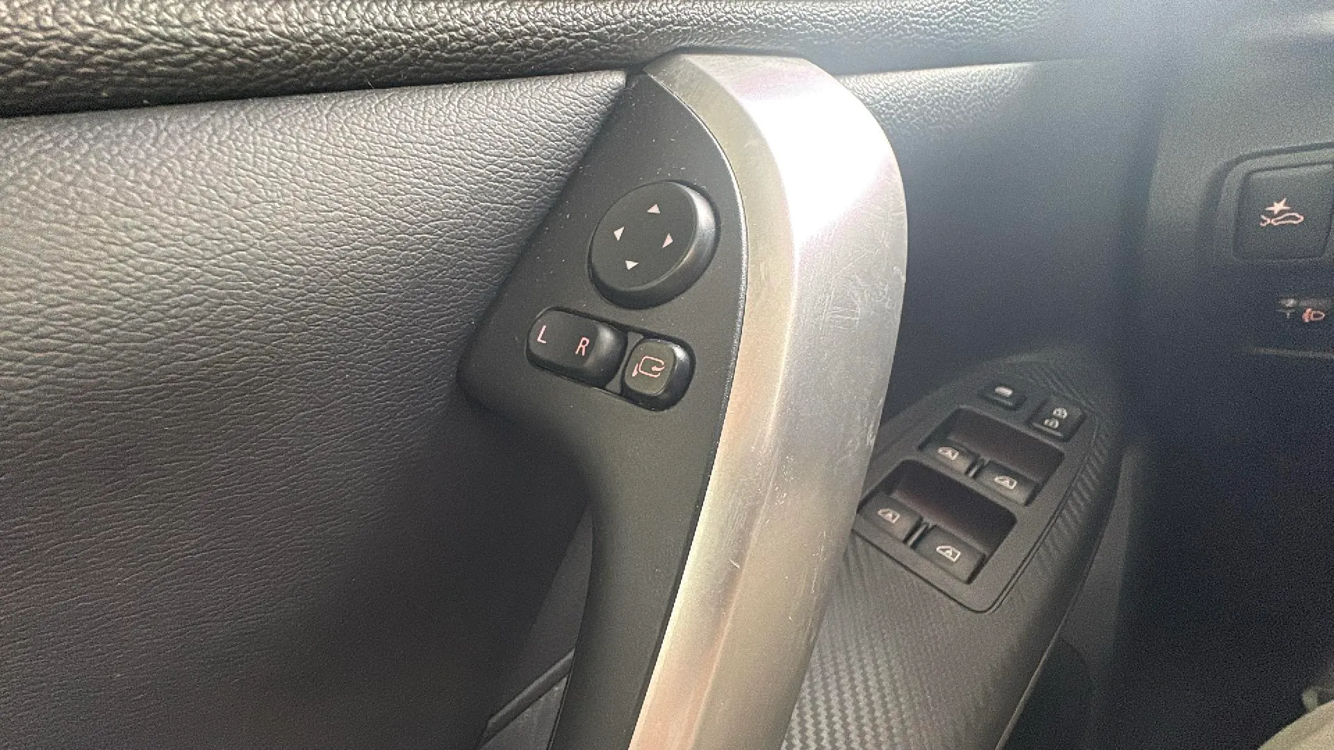 Mitsubishi Eclipse Cross 2.4 PHEV Motion 4WD - foto 14
