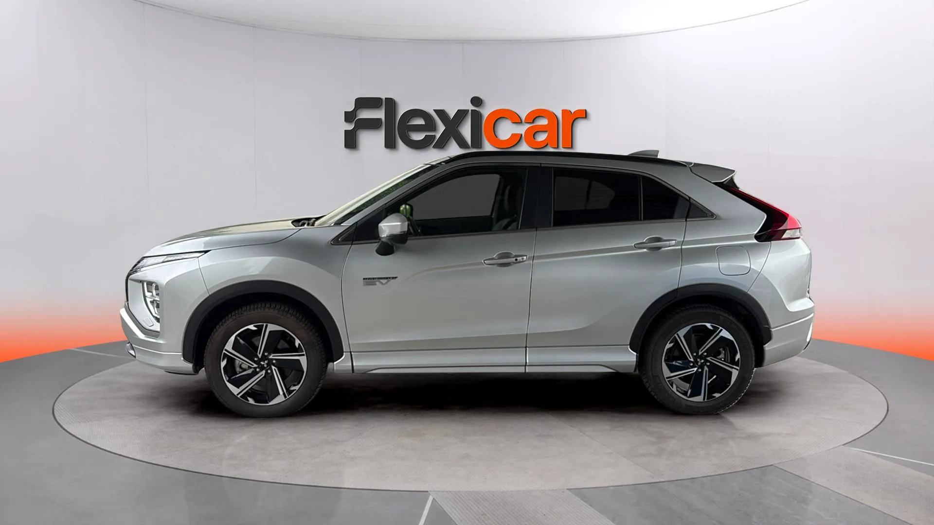 Mitsubishi Eclipse Cross 2.4 PHEV Motion 4WD - foto 7