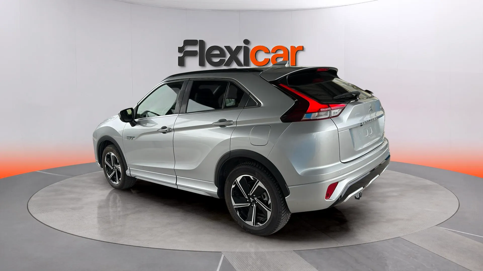 Mitsubishi Eclipse Cross 2.4 PHEV Motion 4WD - foto 6