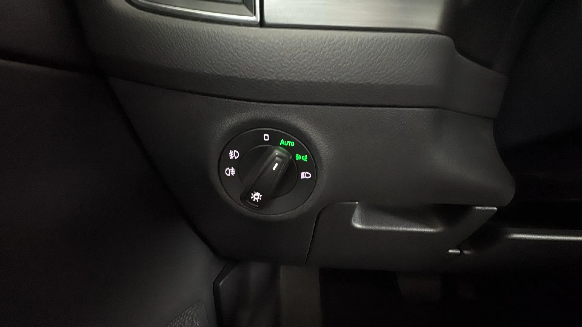 Škoda Kodiaq 2.0 TDI DSG 4x2 Ambition - foto 14