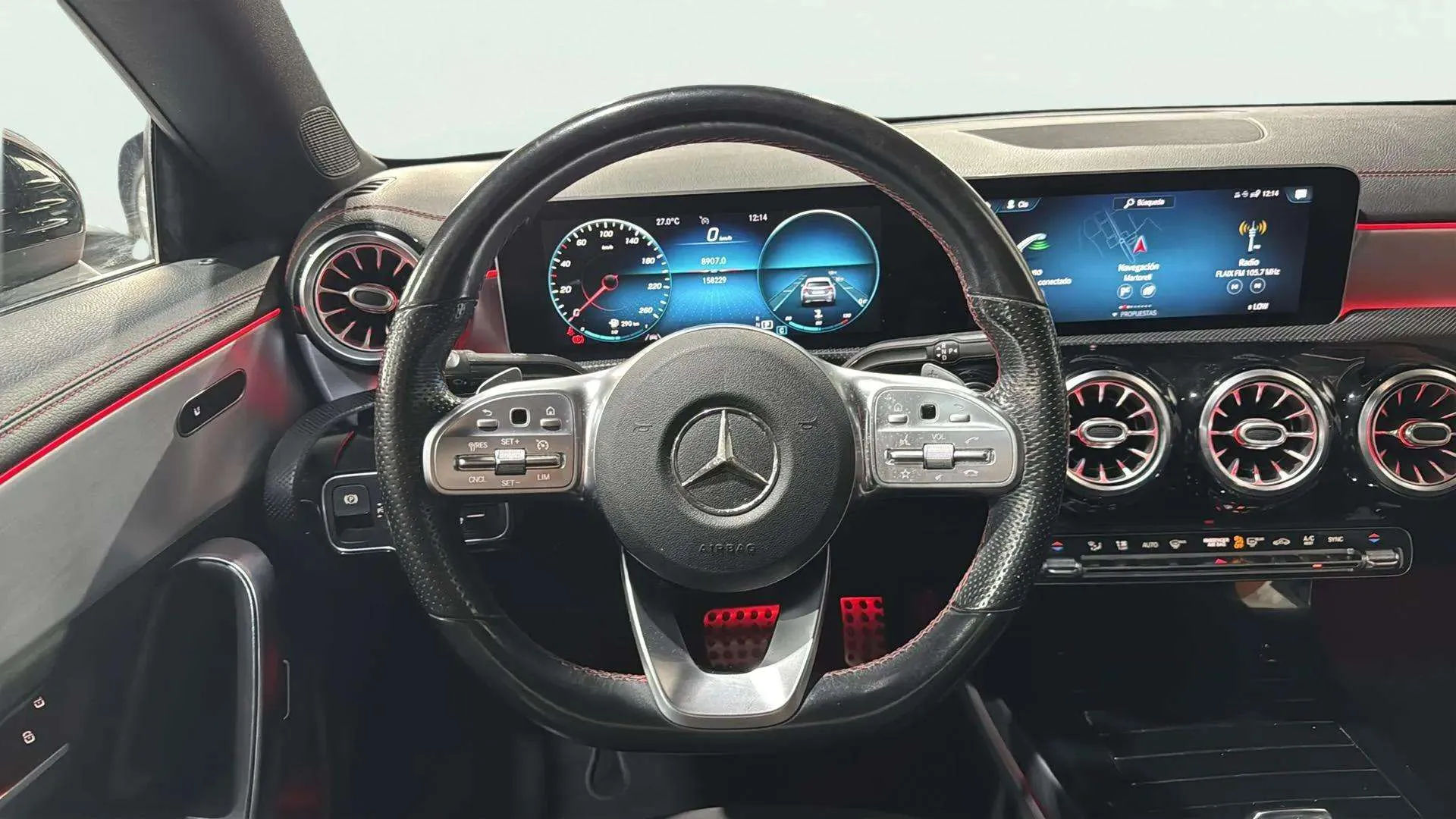 Mercedes-Benz CLA 200 - foto 11