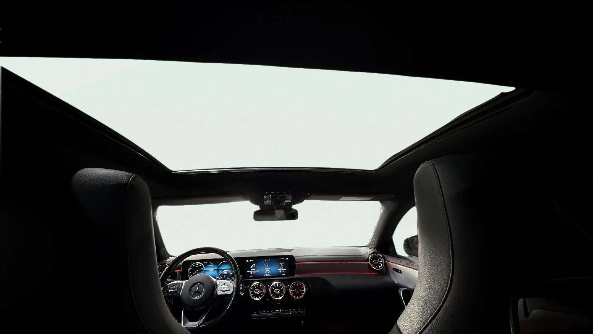 Mercedes-Benz CLA 200 - foto 17