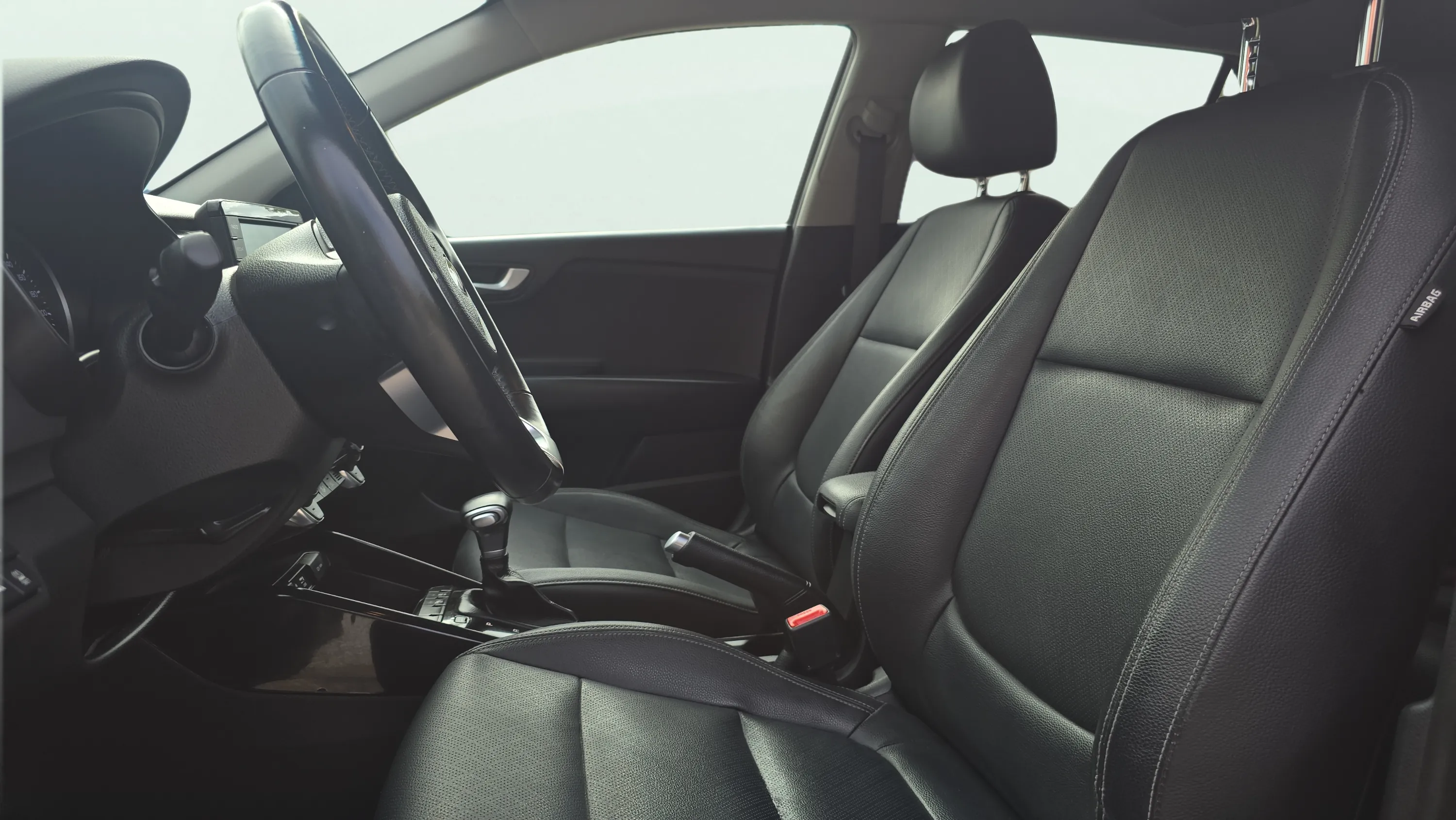 Kia Stonic 1.0 T-GDi Drive DCT - foto 14