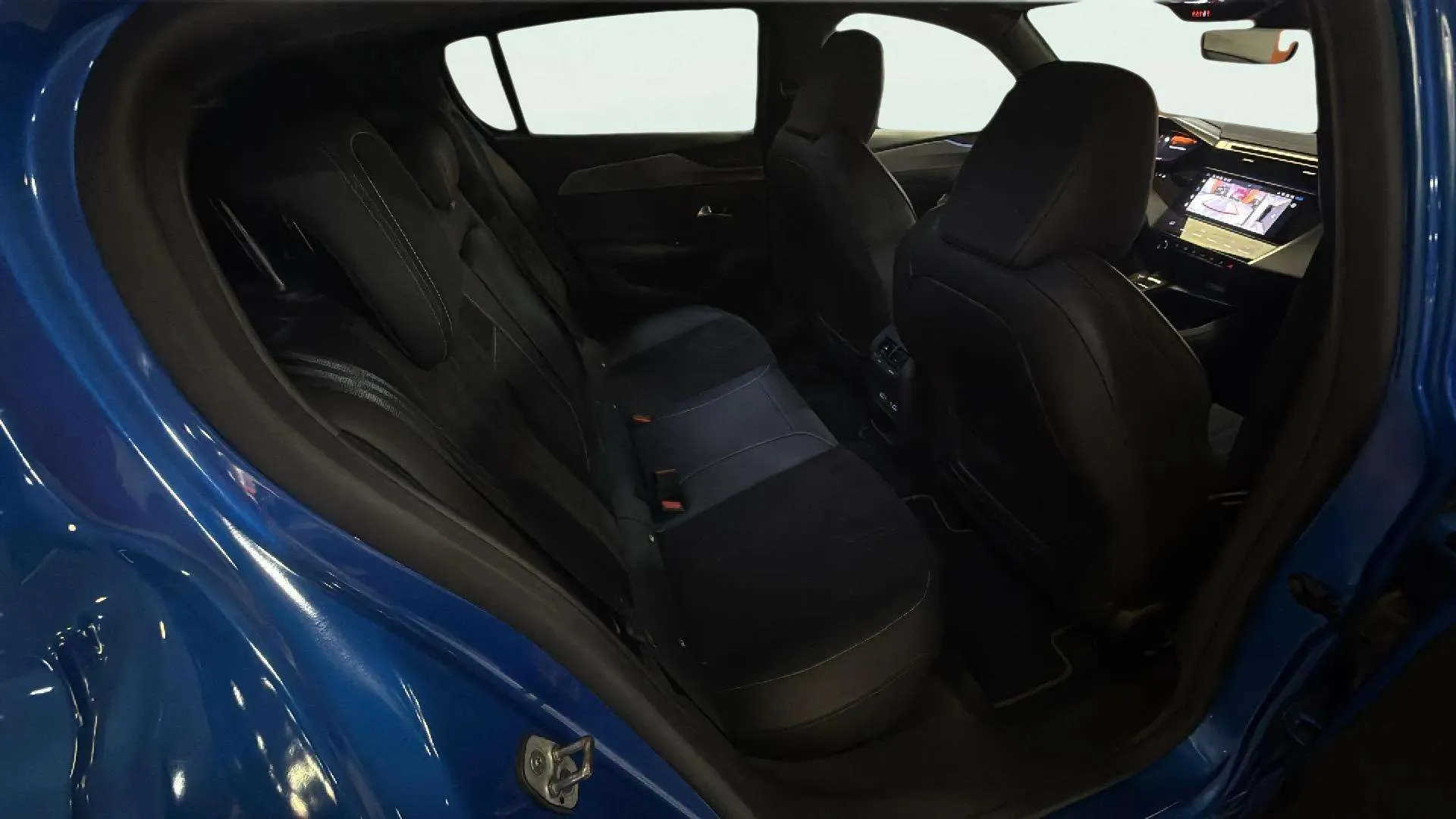 Peugeot 308 GT - foto 12
