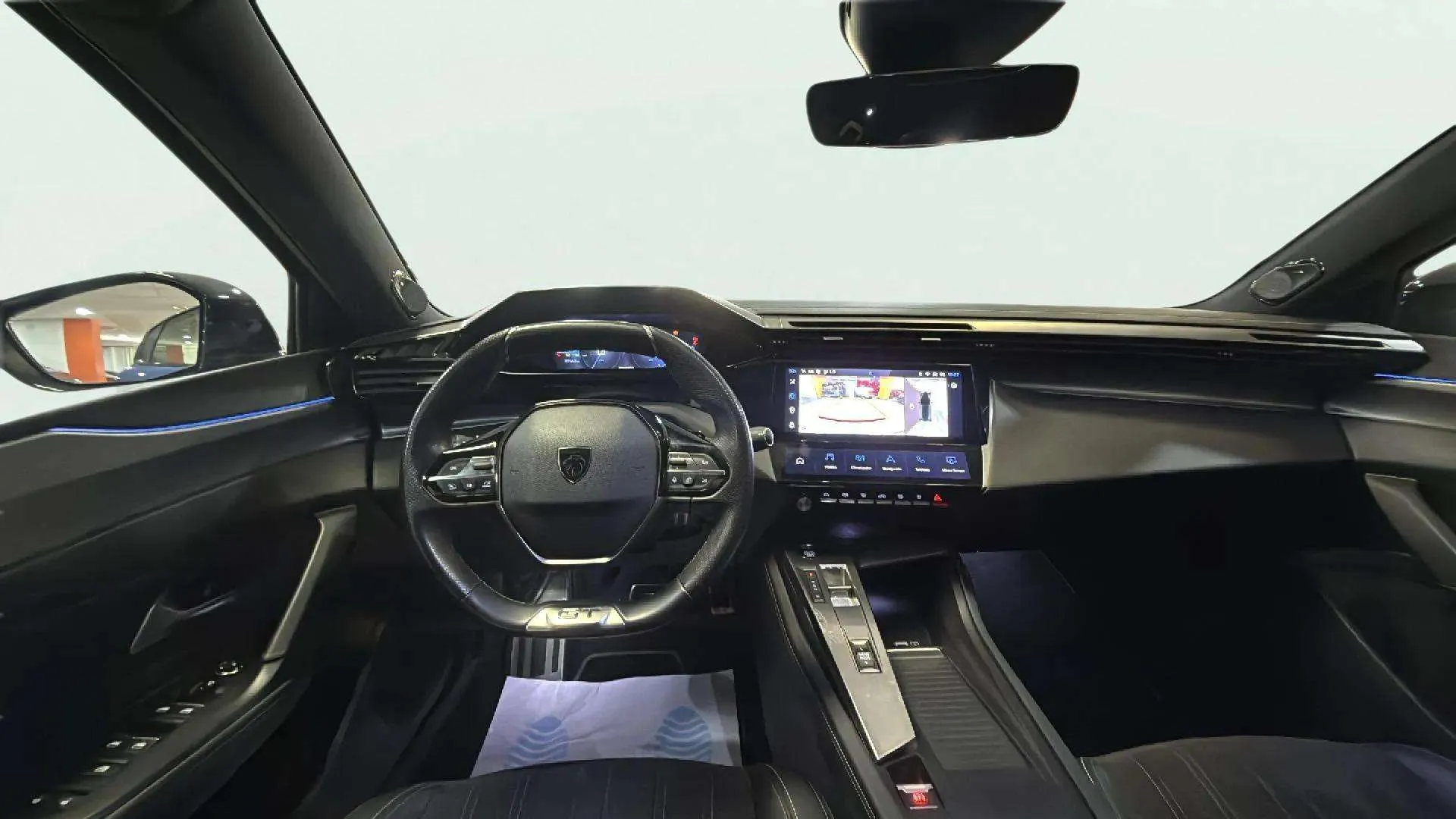 Peugeot 308 GT - foto 8