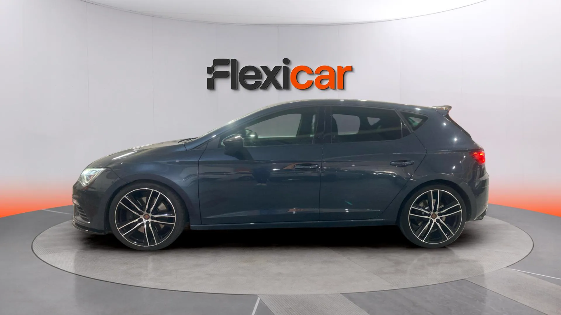 SEAT León 2.0 TSI DSG-7 Cupra - foto 3
