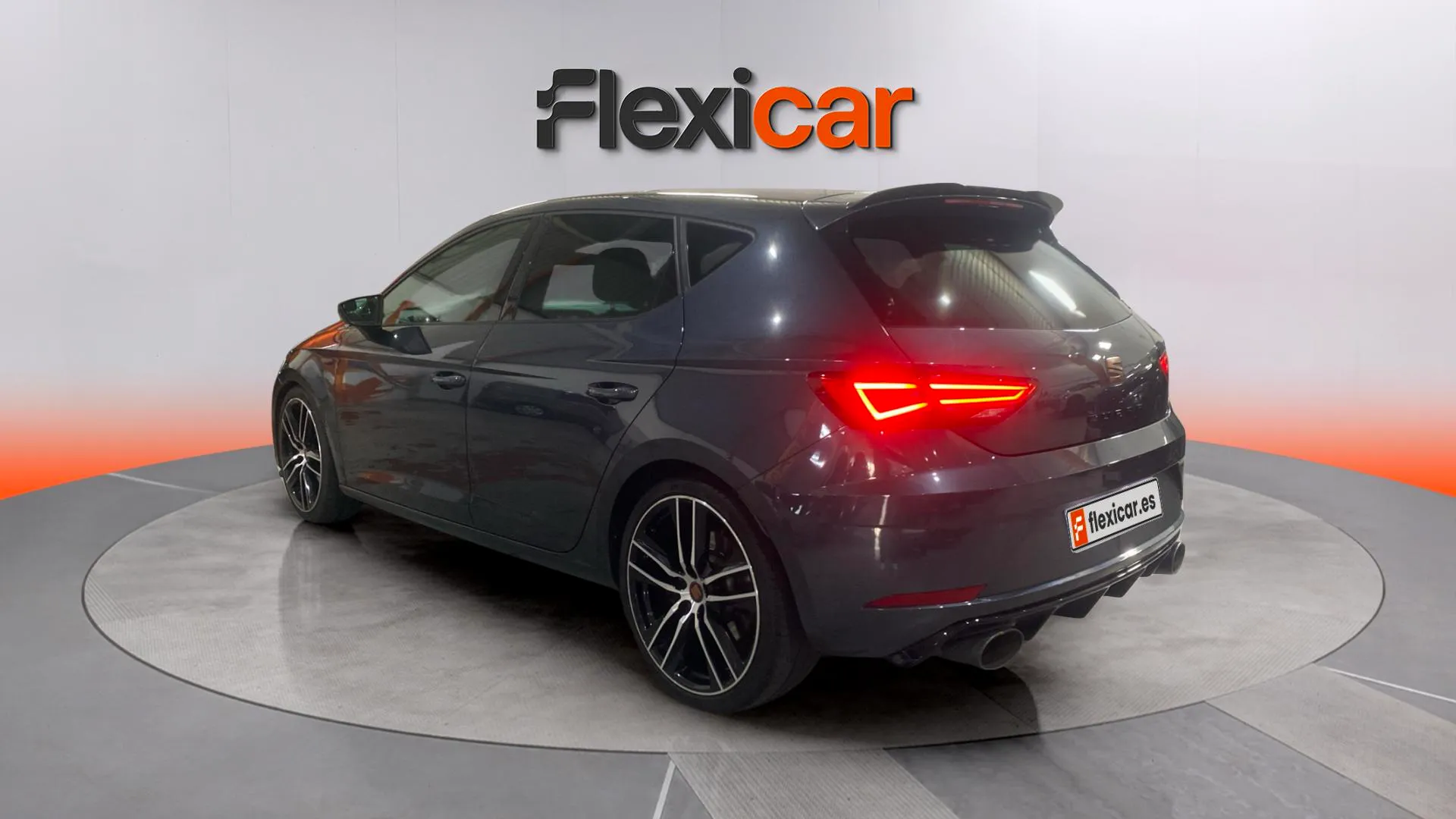 SEAT León 2.0 TSI DSG-7 Cupra - foto 4