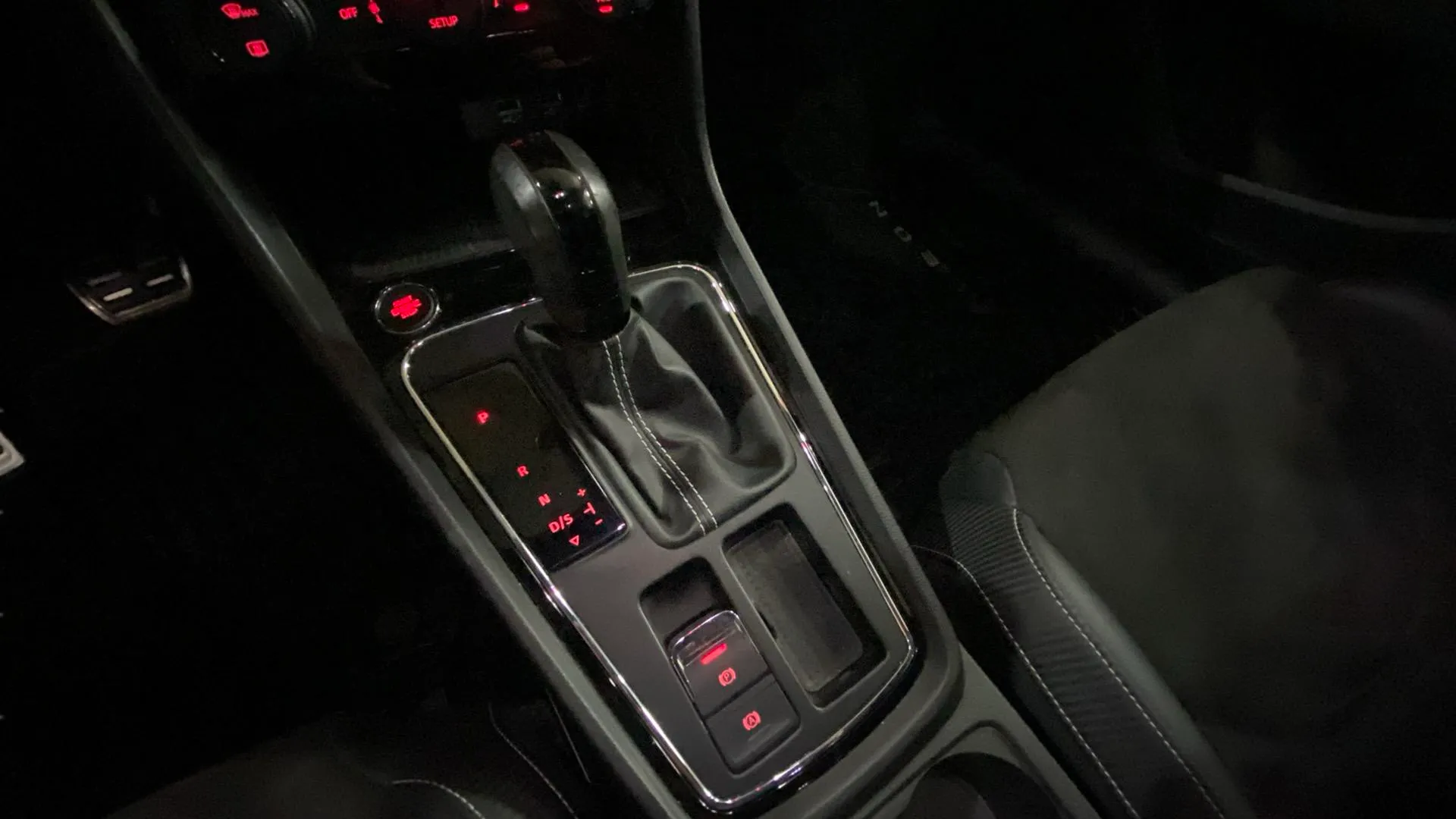 SEAT León 2.0 TSI DSG-7 Cupra - foto 12