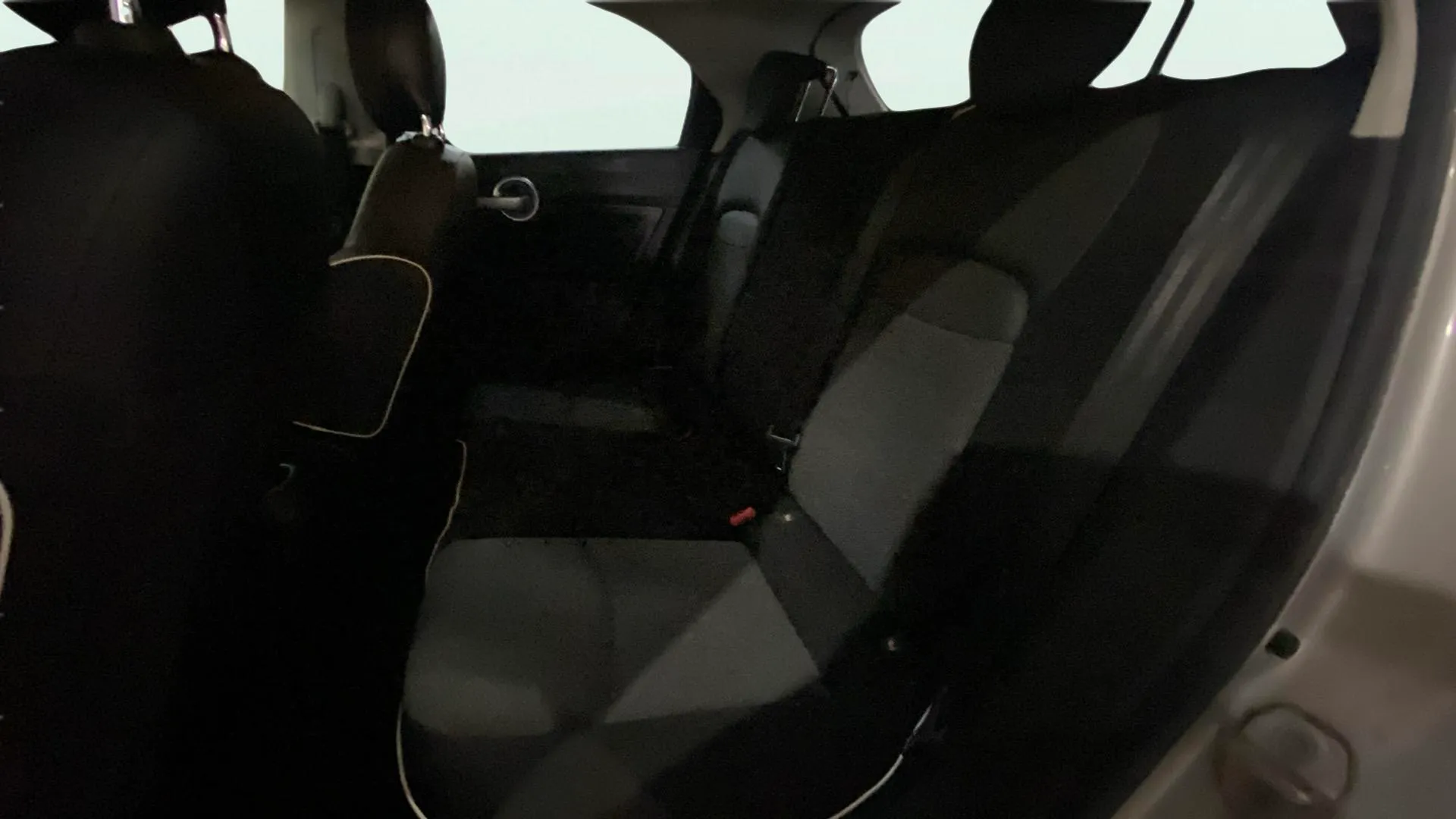 Fiat 500X City Cross 1.3 MultiJet 4x2 - foto 17