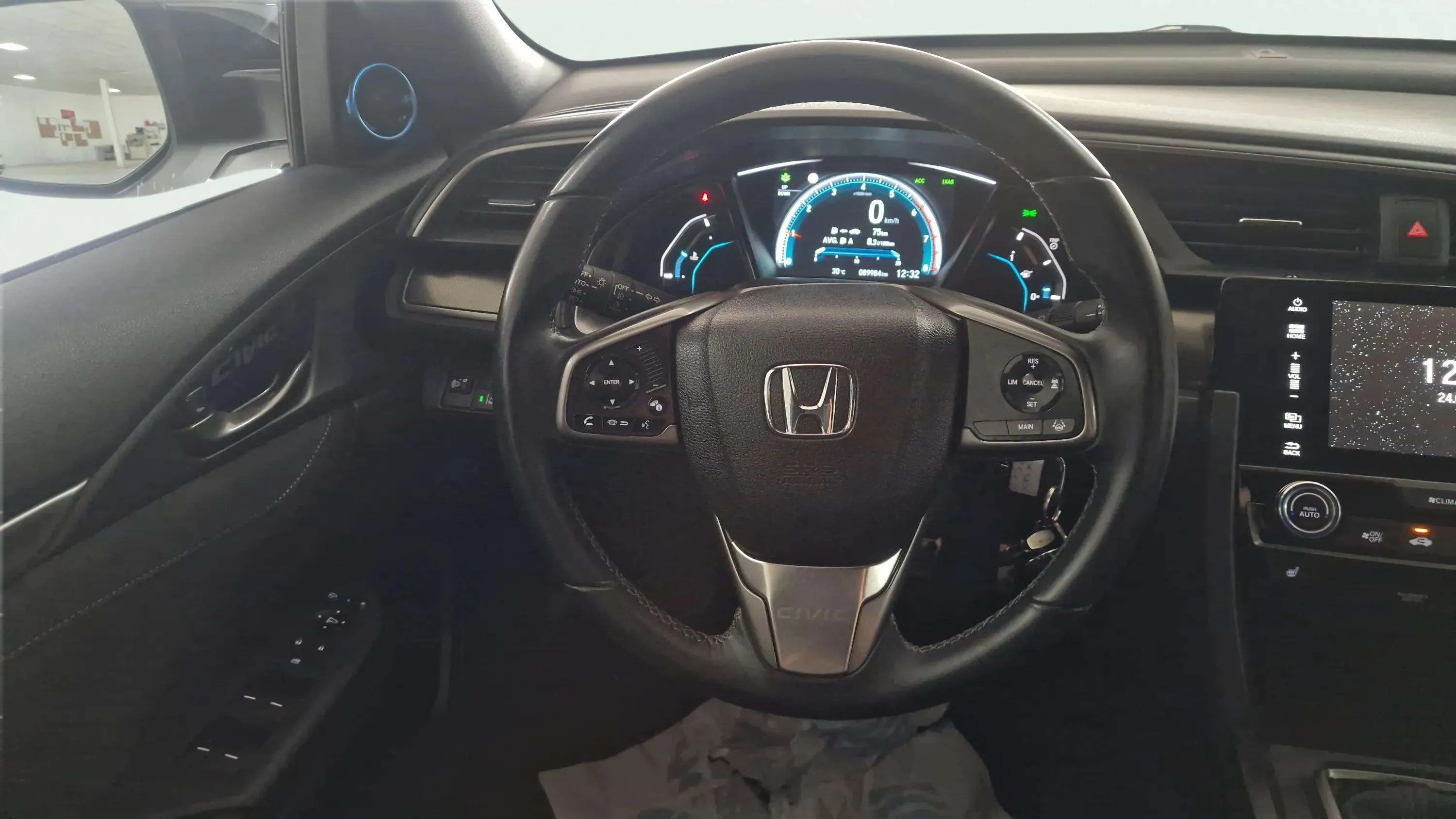 Honda Civic 1.0 I-VTEC Turbo Comfort - foto 12