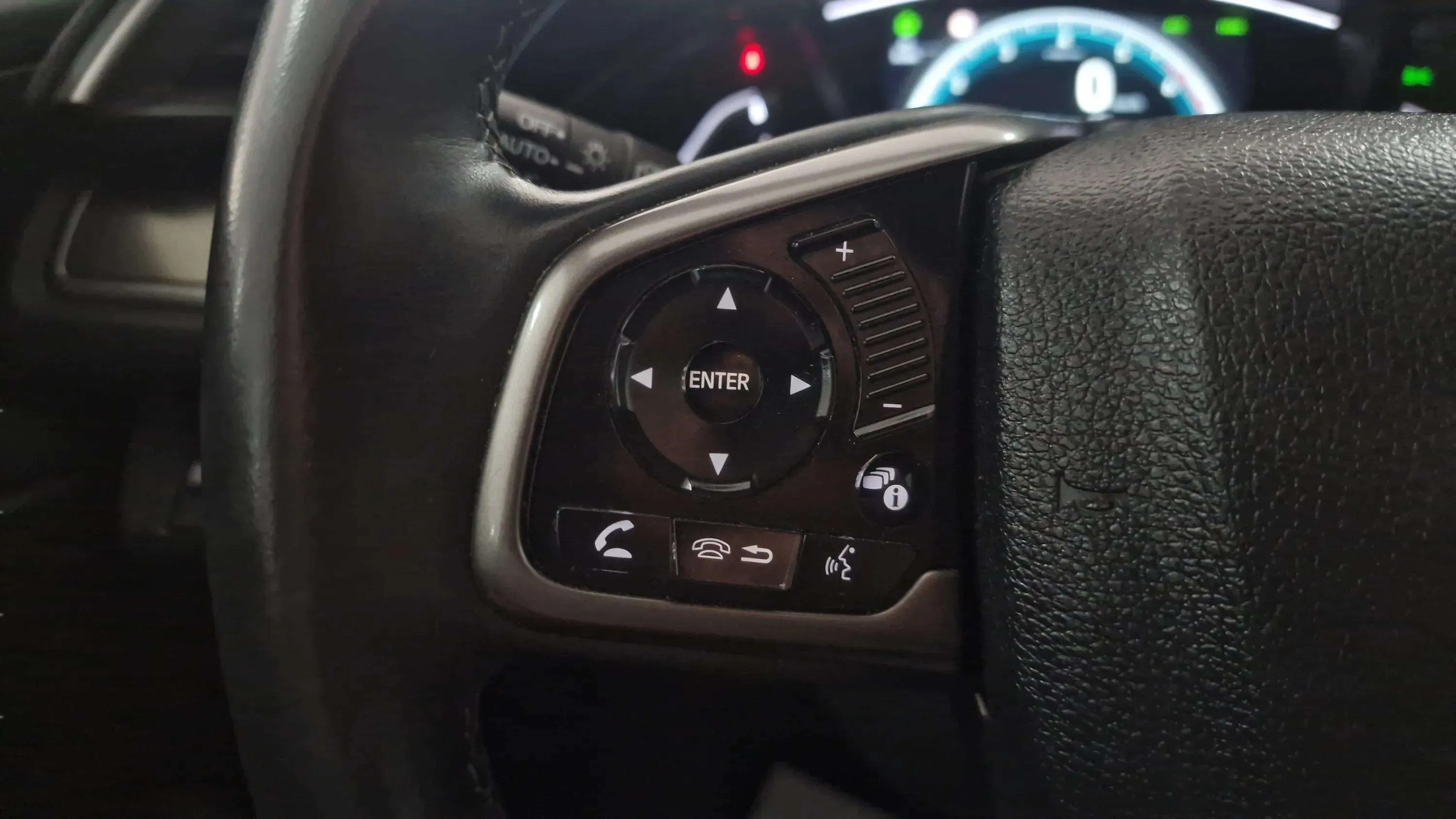 Honda Civic 1.0 I-VTEC Turbo Comfort - foto 17