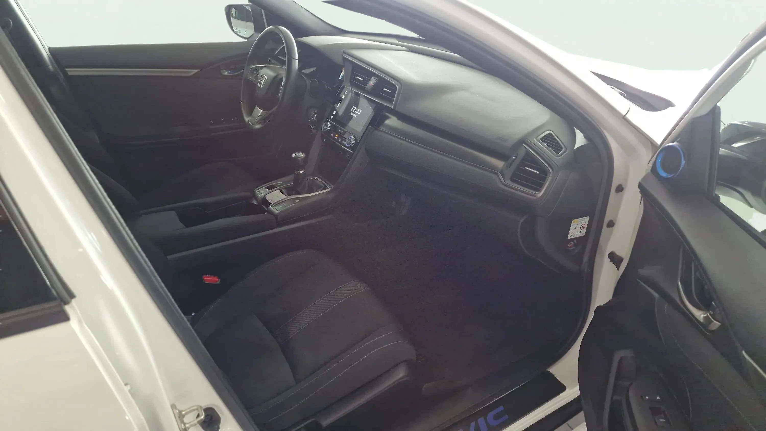 Honda Civic 1.0 I-VTEC Turbo Comfort - foto 23
