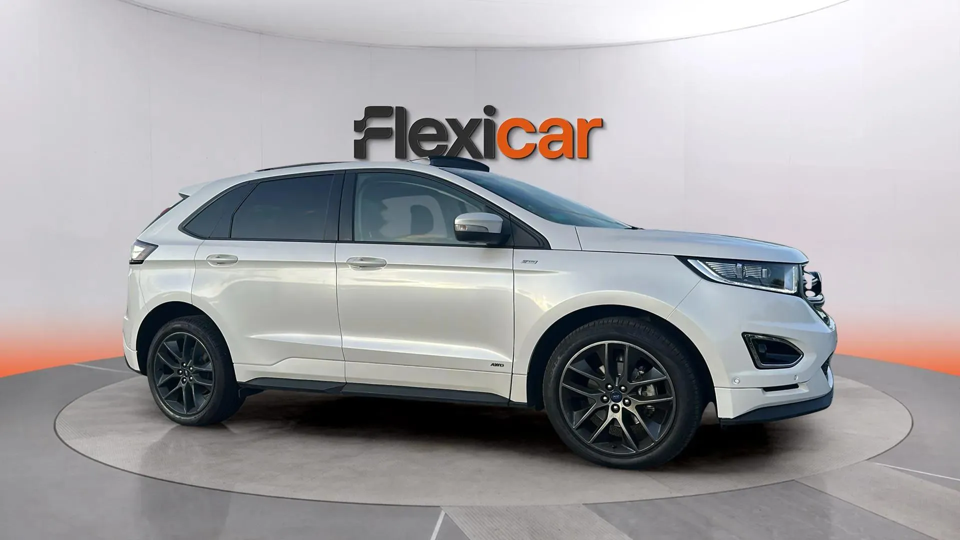 Ford Edge 2.0 TDCi Vignale 4WD - foto 13
