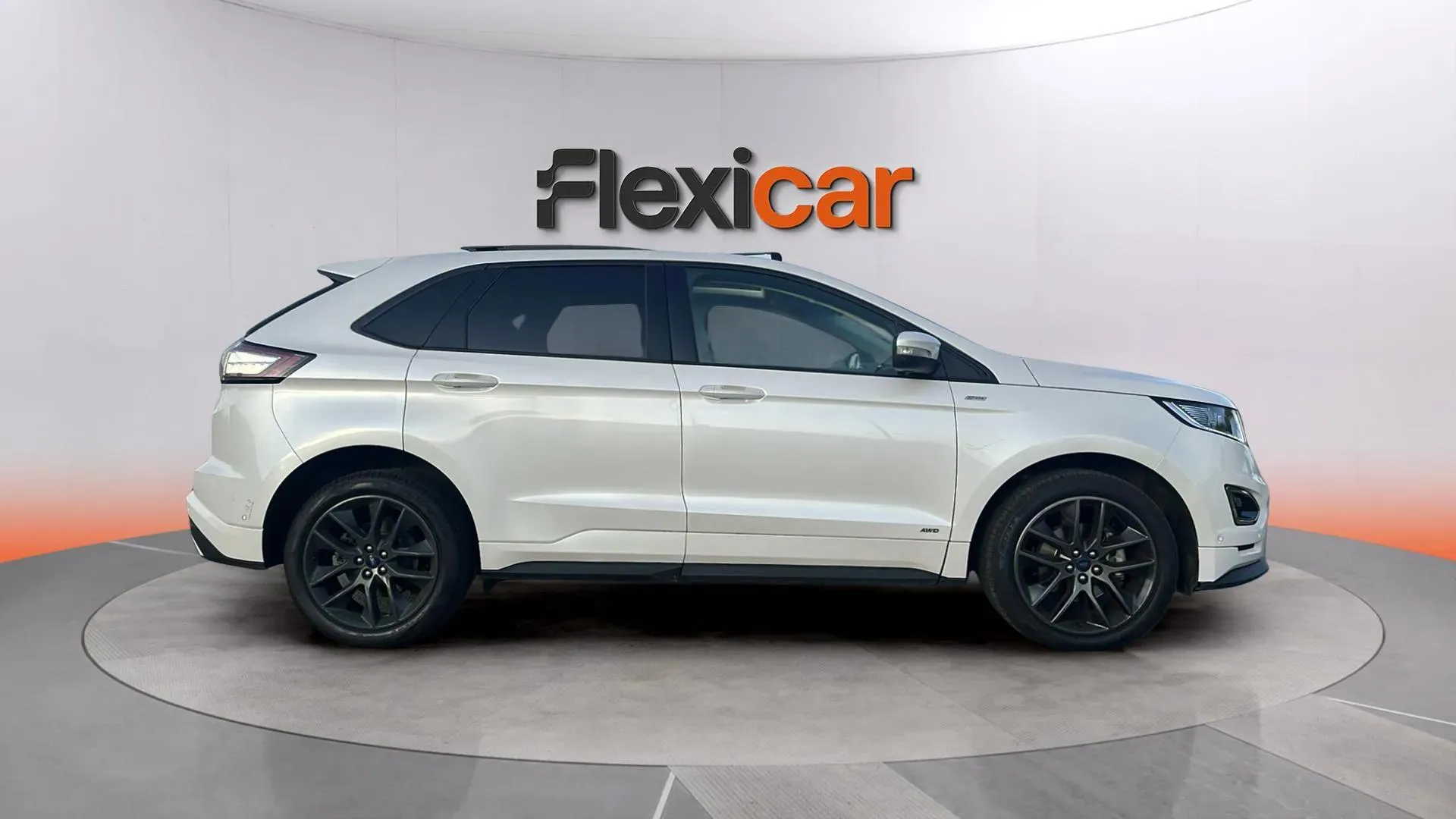 Ford Edge 2.0 TDCi Vignale 4WD - foto 12