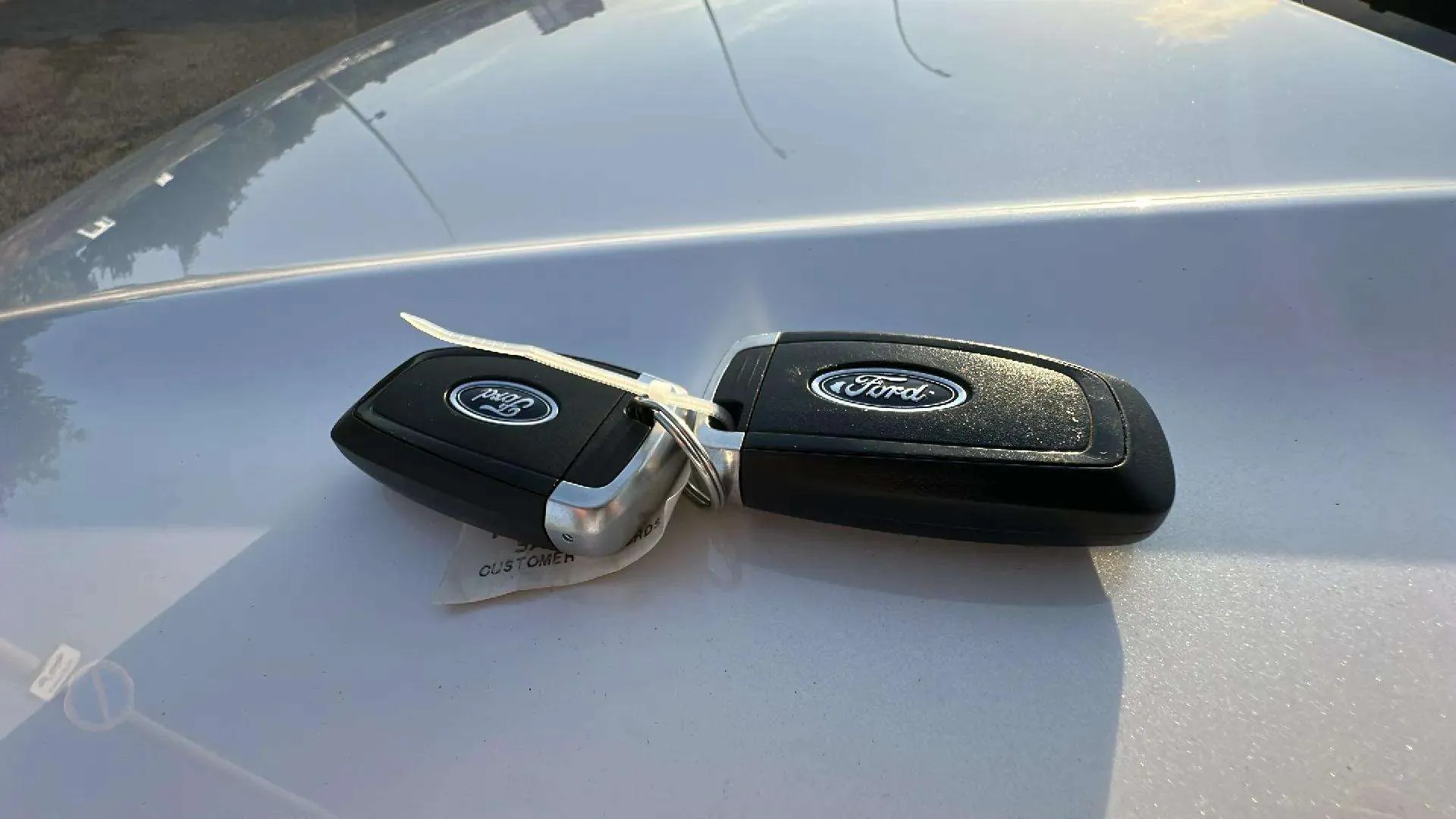 Ford Edge 2.0 TDCi Vignale 4WD - foto 23