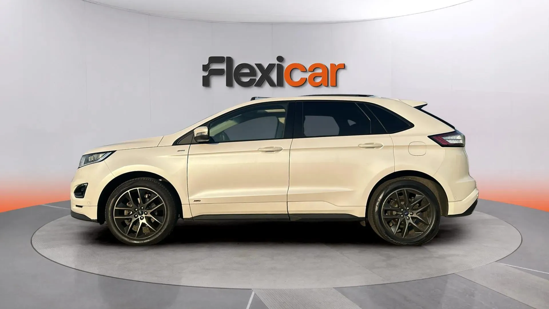 Ford Edge 2.0 TDCi Vignale 4WD - foto 5