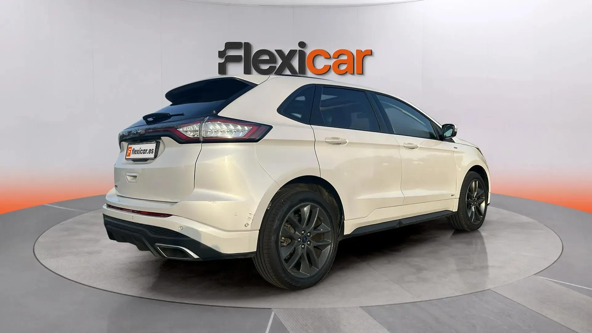 Ford Edge 2.0 TDCi Vignale 4WD - foto 10