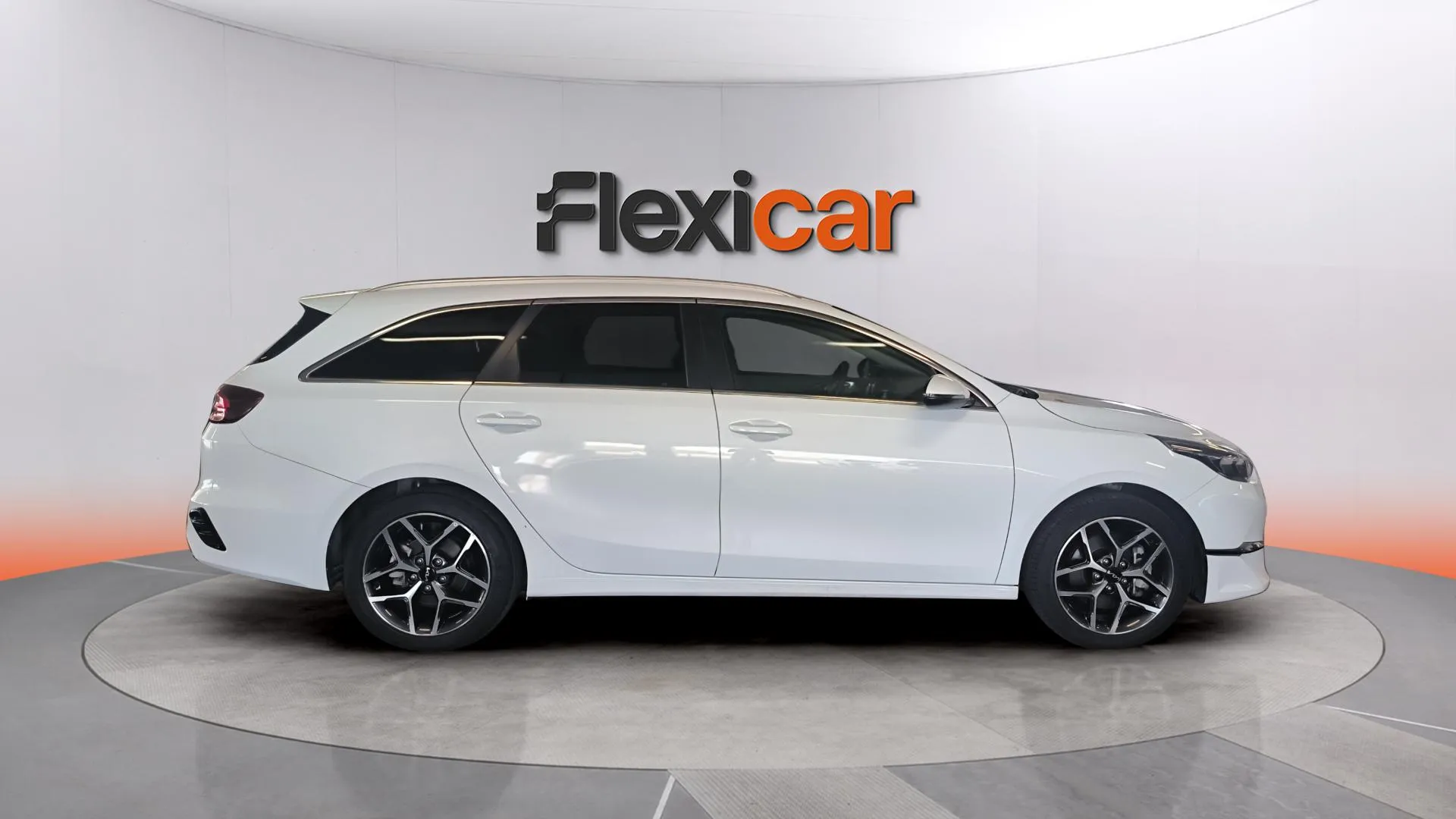 Kia Ceed Tourer 1.0 T-GDi Concept - foto 8