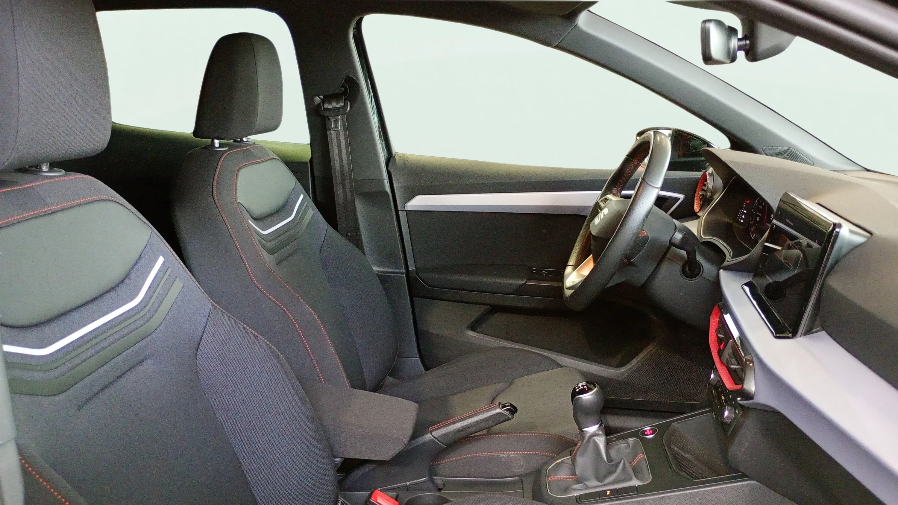 SEAT Ibiza 1.0 TSI FR XL - foto 18