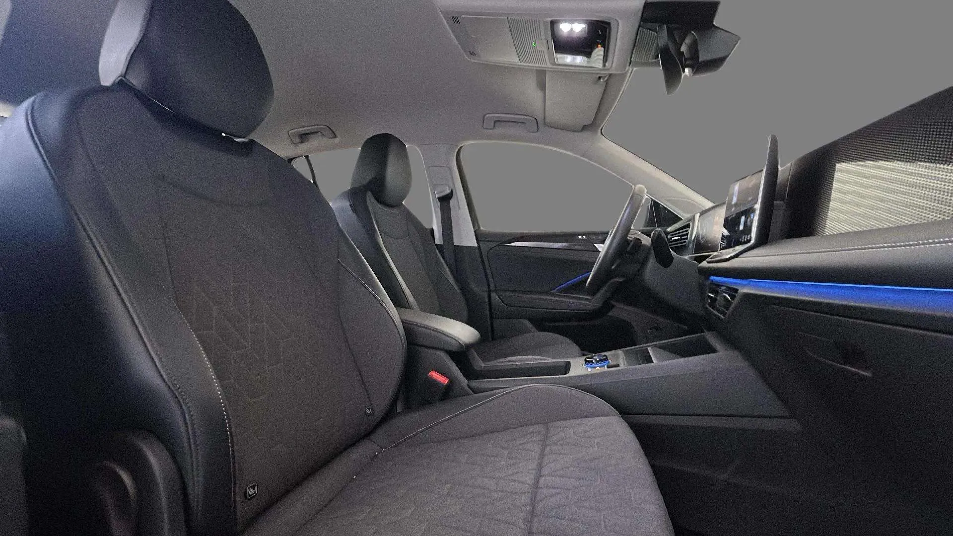 Volkswagen Tiguan Life 2.0 TDI DSG - foto 17