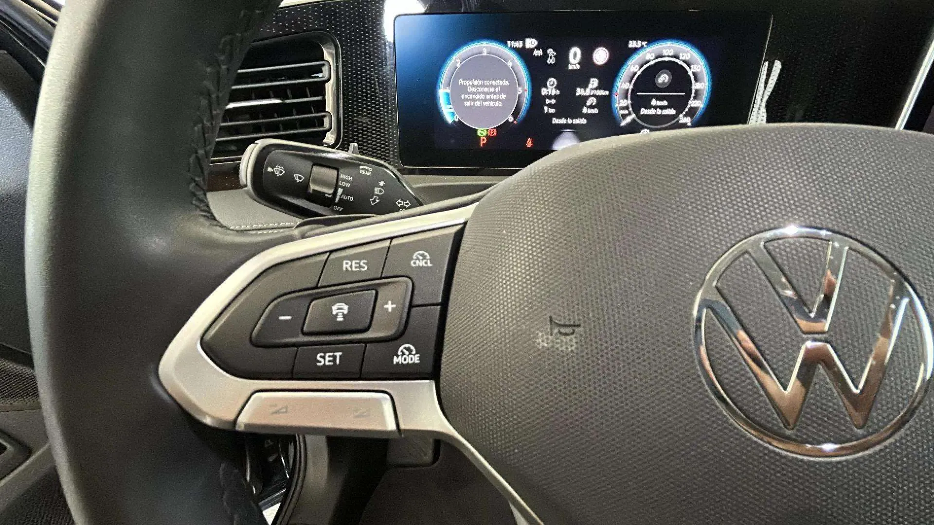 Volkswagen Tiguan Life 2.0 TDI DSG - foto 13